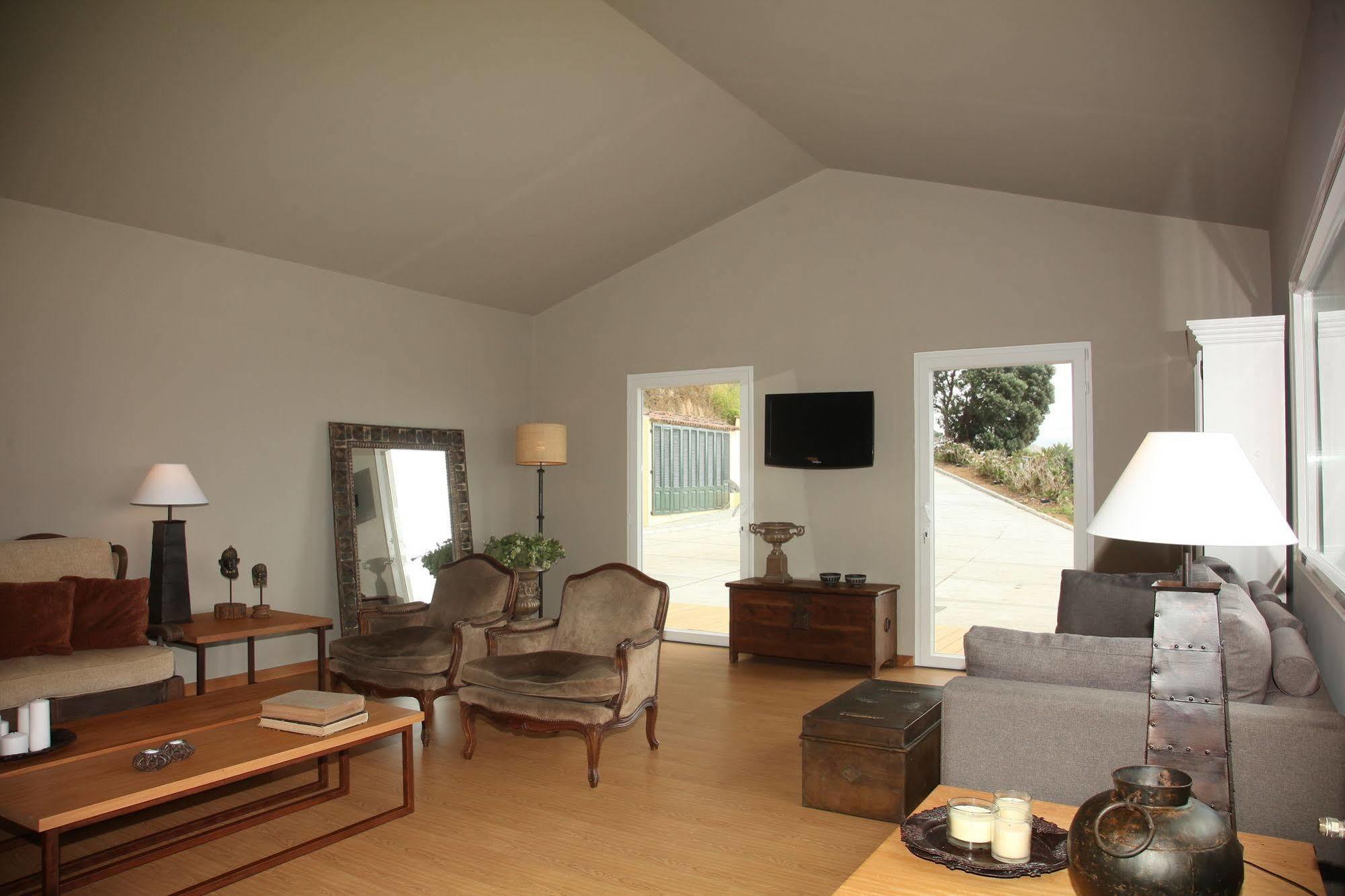 Farm stay Quinta Da Abelheira