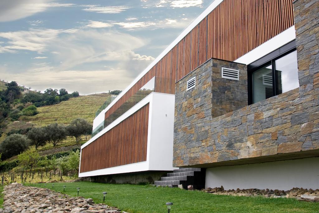 Quinta De Casaldronho Wine