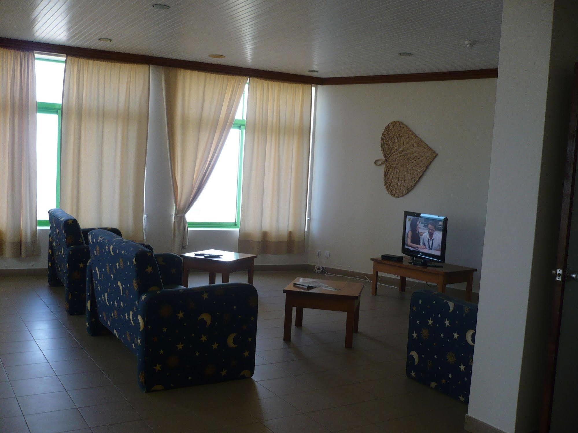Azores Youth Hostels - Terceira Albergue Angra do Heroísmo