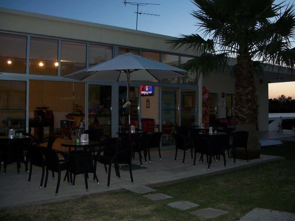 Santa Teresinha 3* Alvor