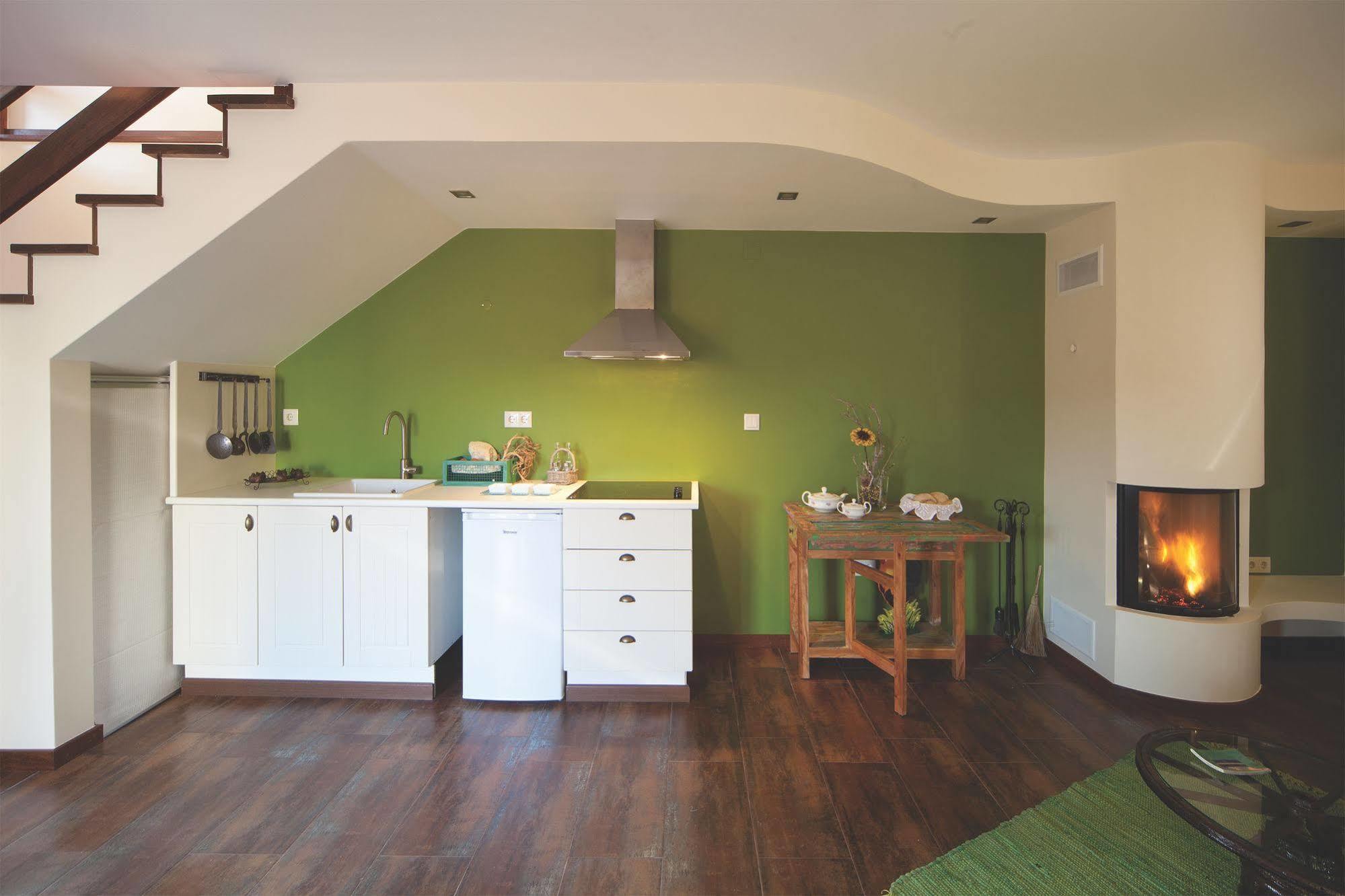 Bed & Breakfast Artvilla 4*