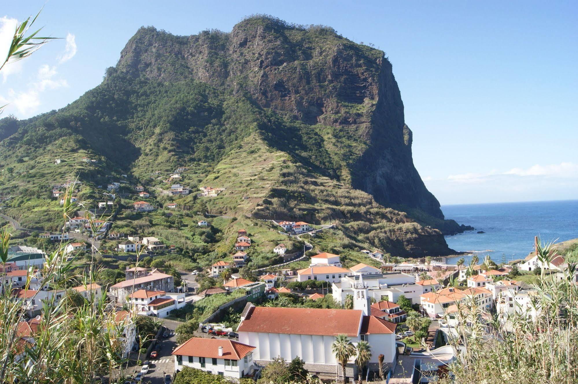 Costa Linda