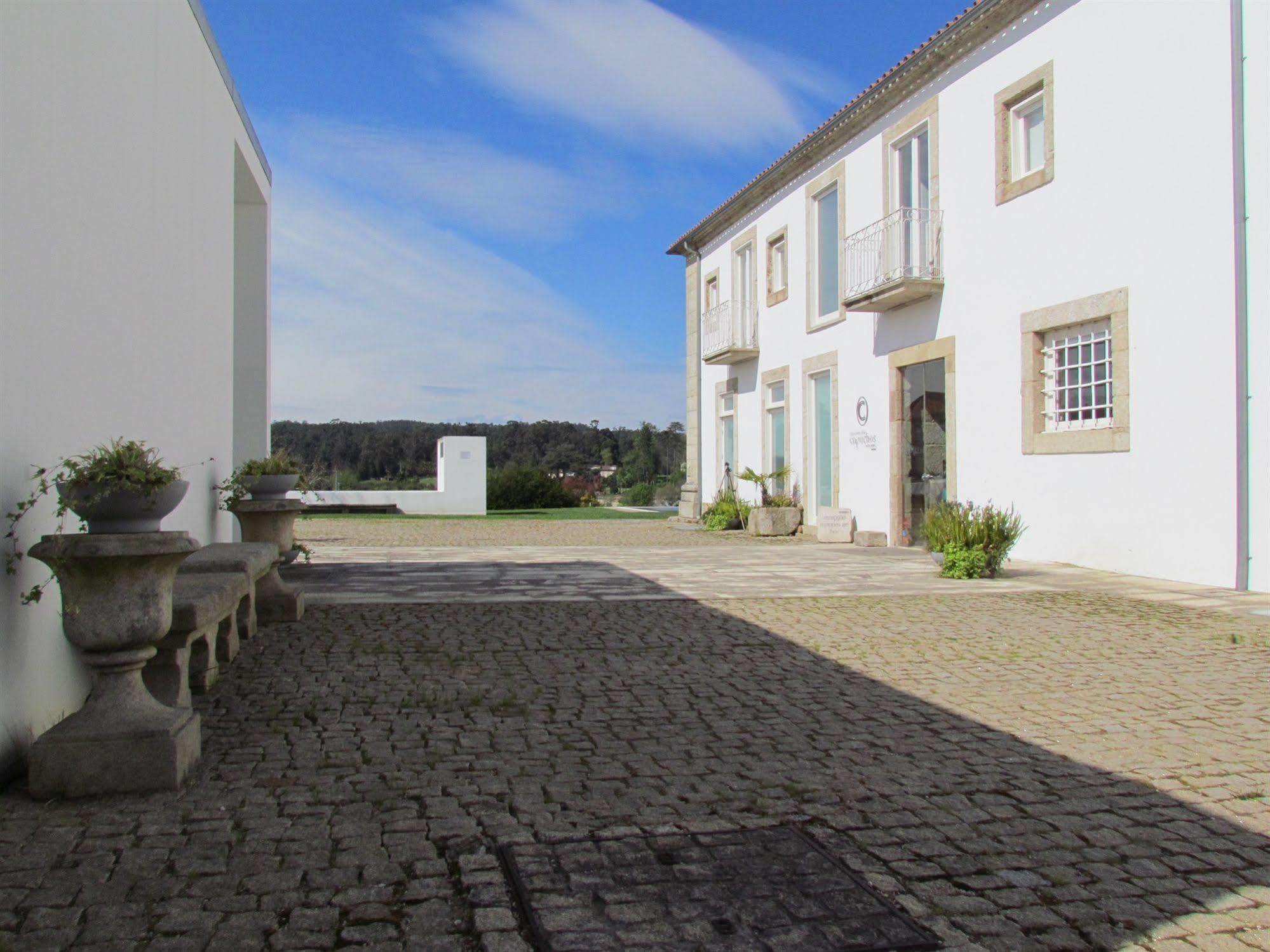 Convento Dos Capuchos Moncao