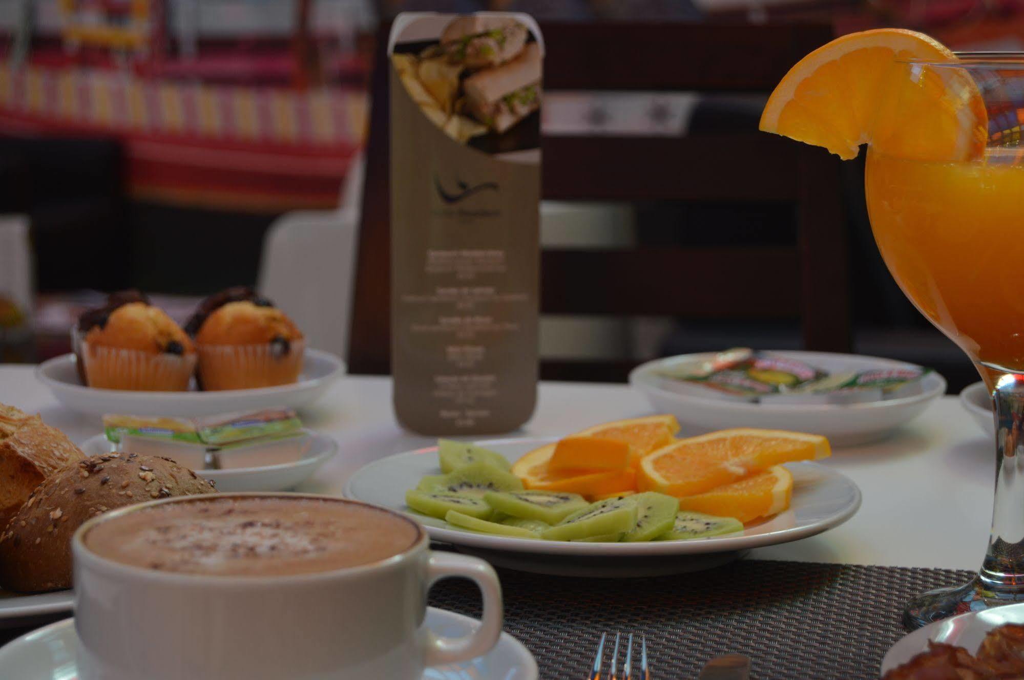 Hotel Amadeos - Matosinhos - Porto 3*
