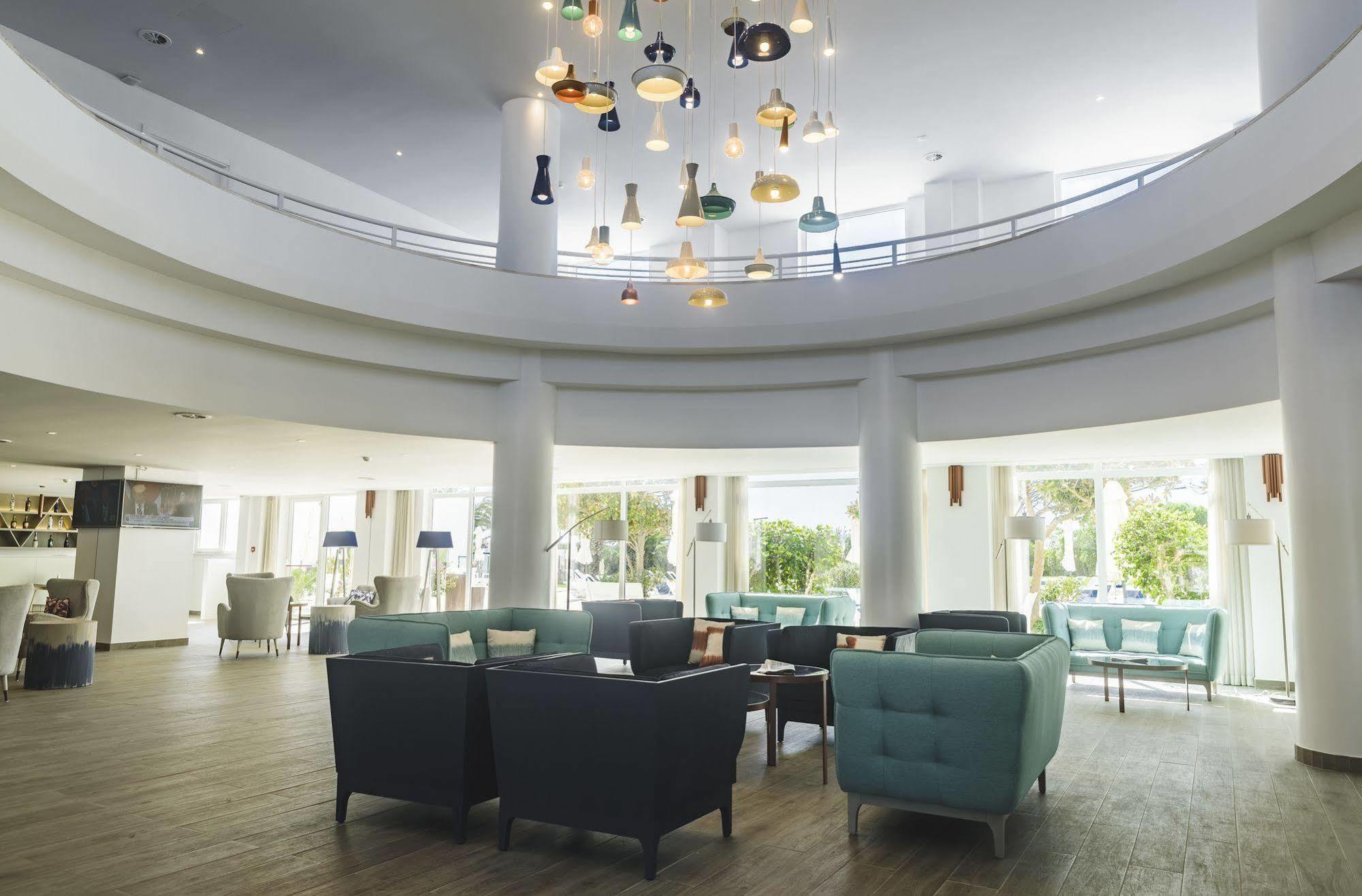 Mh Atlantico Hotel 4*