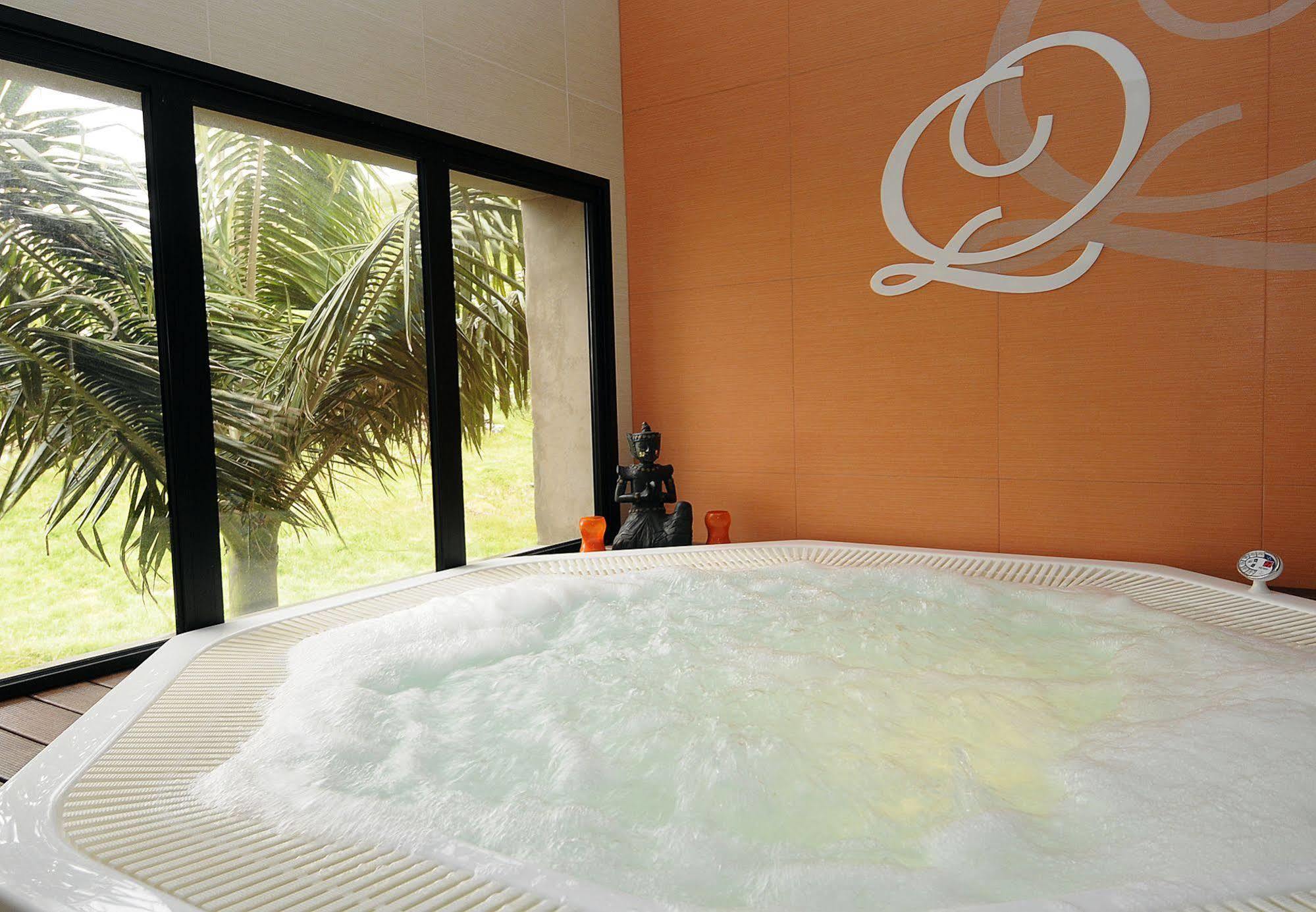 Quinta Do Serrado Hotel 4*