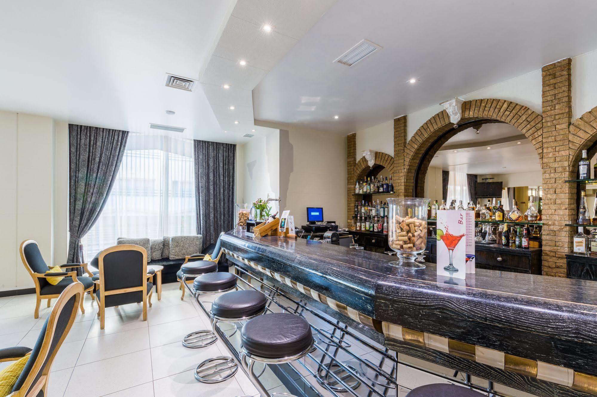 Luna Da Oura Aparthotel 4*