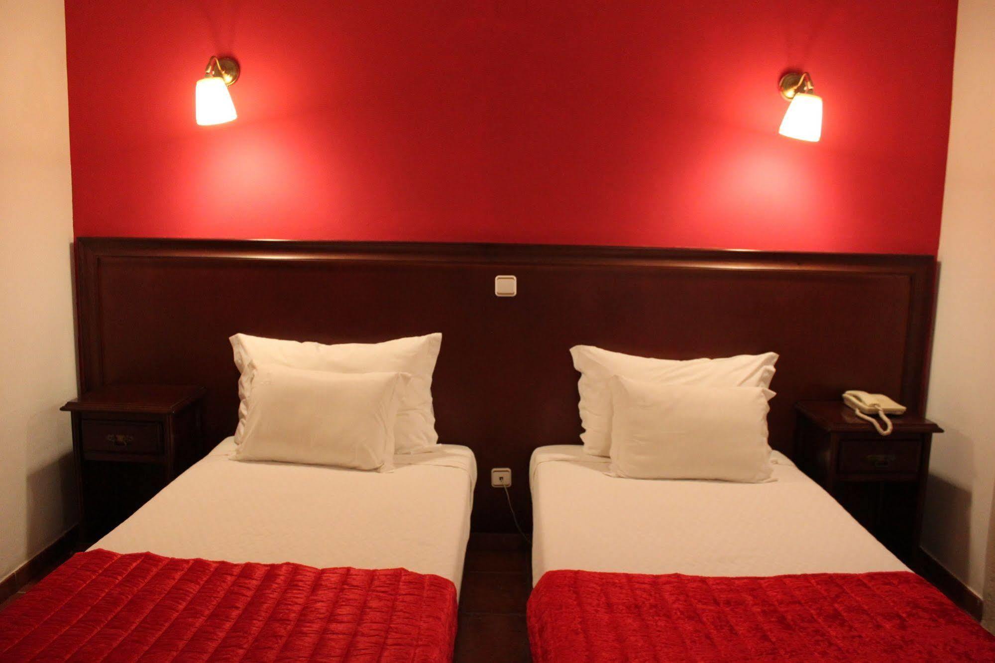O Gato & Hotel