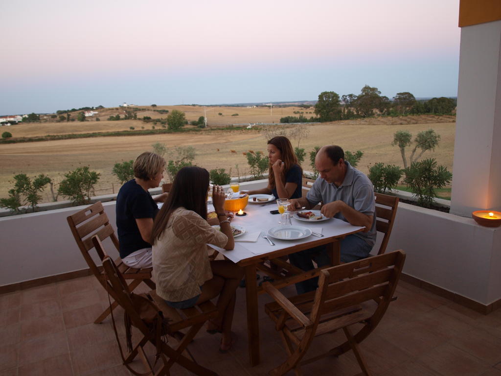 Herdade Dos Montes Bastos Vakantieboerderij Santa Luzia (Ourique)