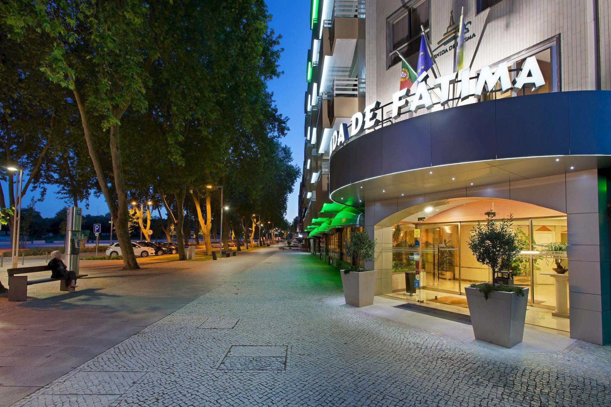 Avenida De Hotel 3*