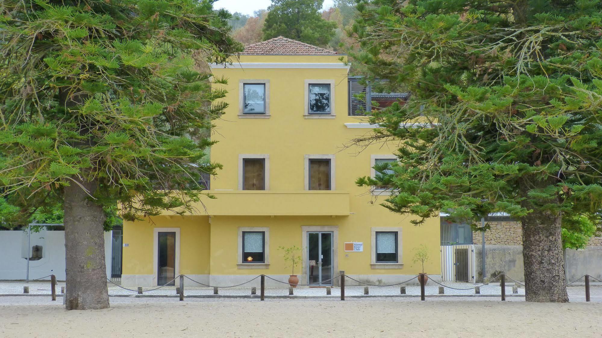 Alamal River Club