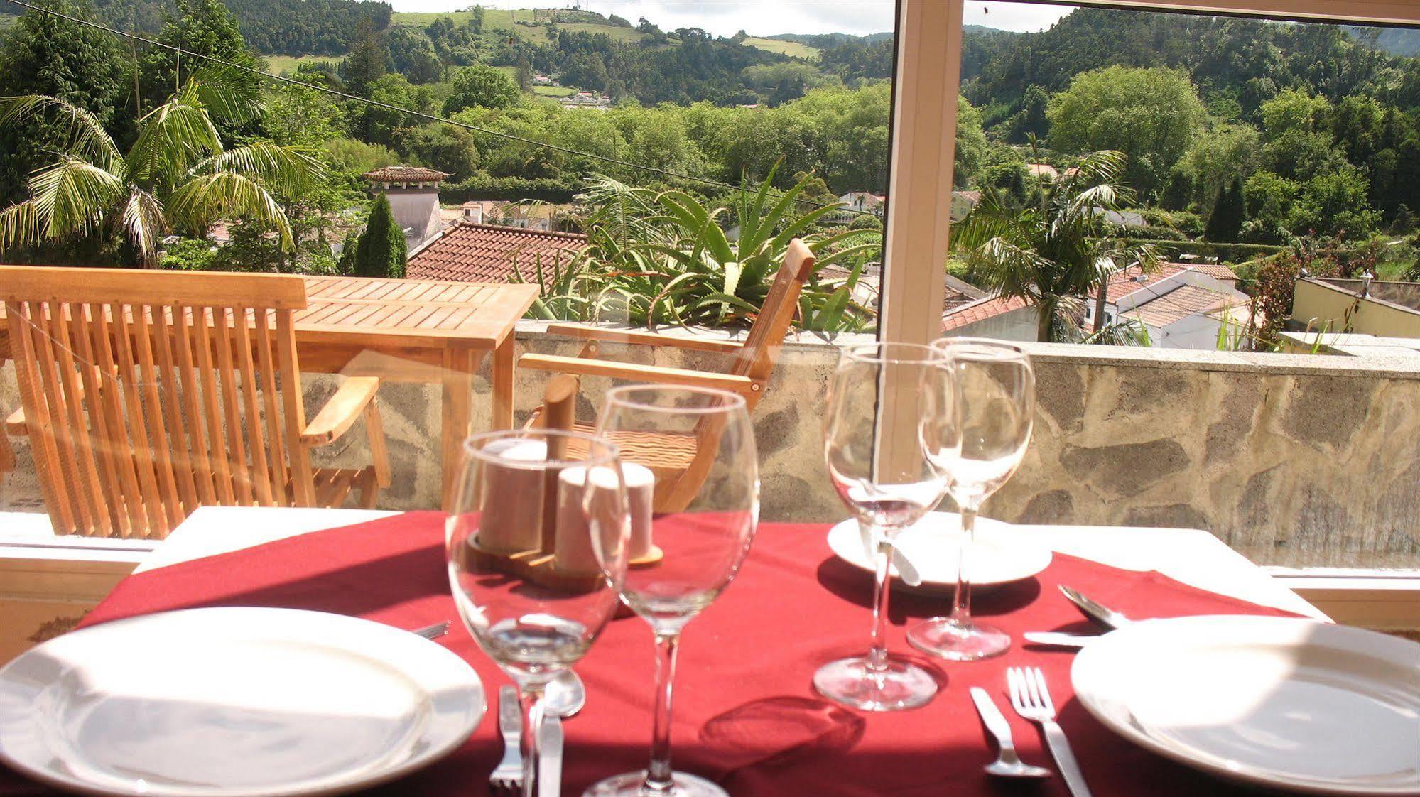 Hotel Vista Do Vale - Furnas (Azores)