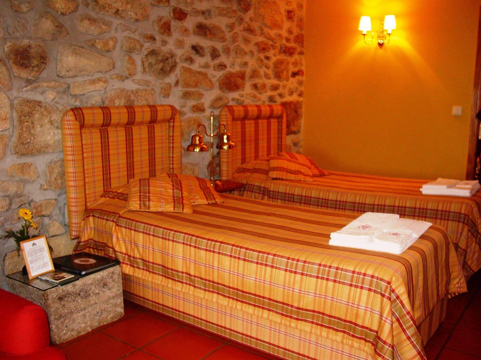 Casa Da Lage Bed & Breakfast