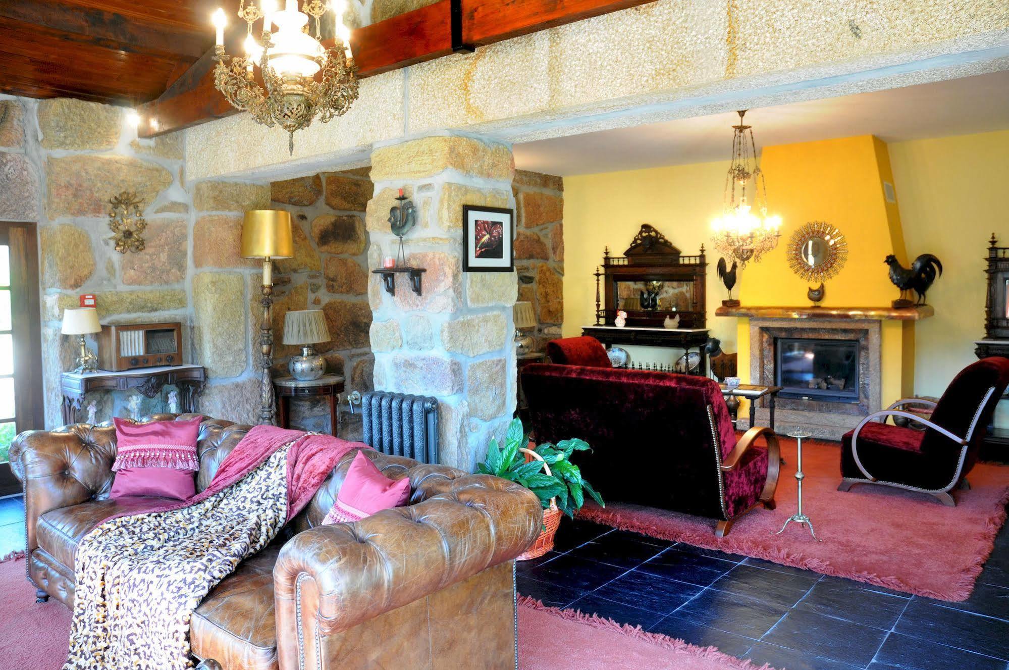 Quinta Escomoeiras Vakantieboerderij *