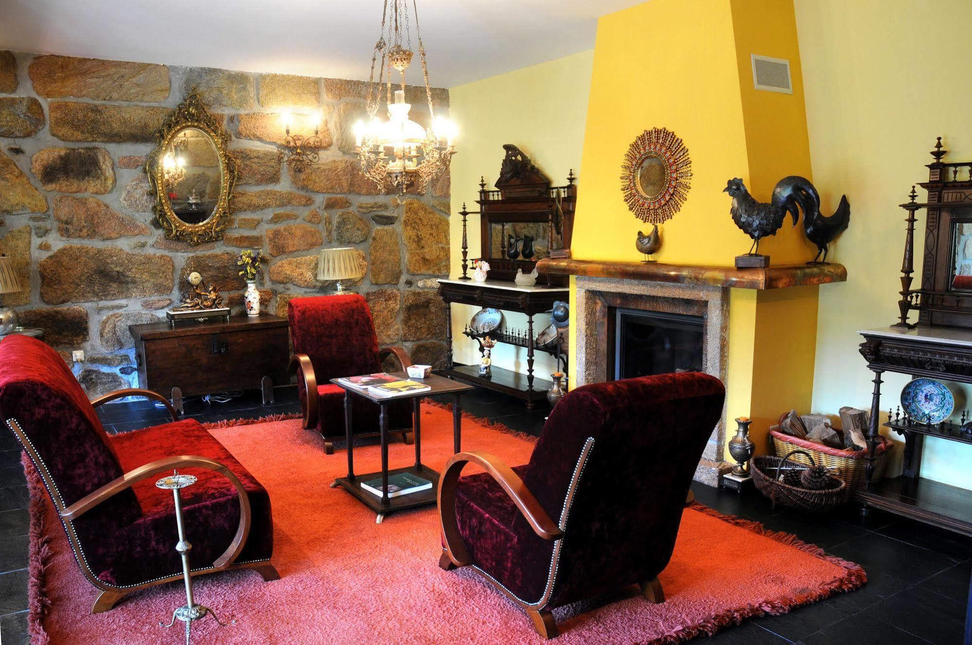 Farm stay Quinta Escomoeiras *