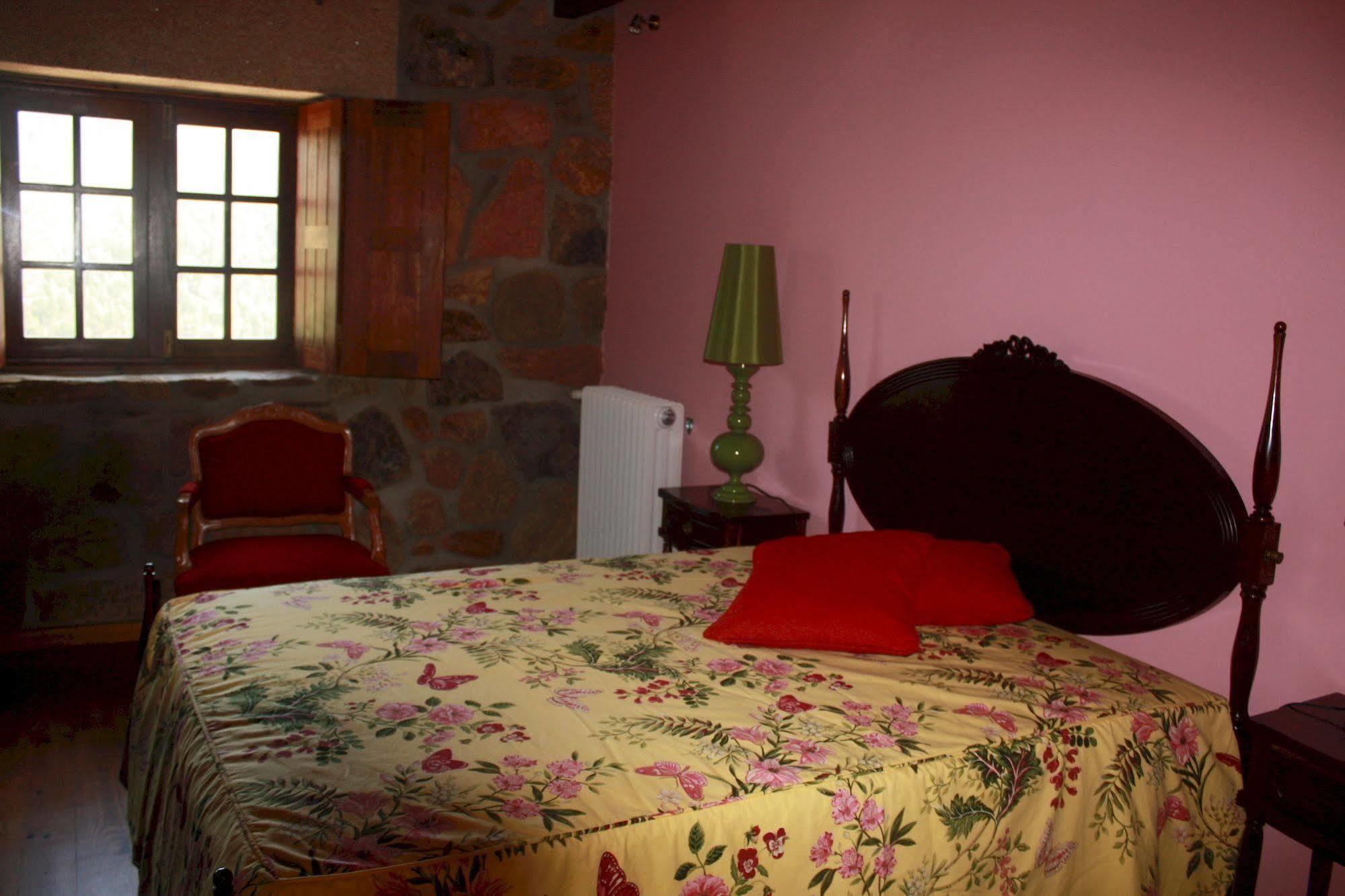 Quinta Escomoeiras Farm stay