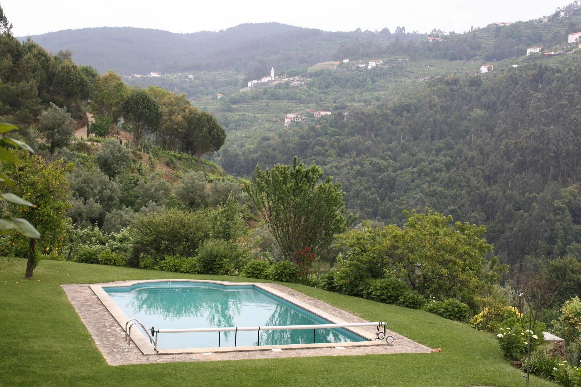 Farm stay Quinta Escomoeiras *
