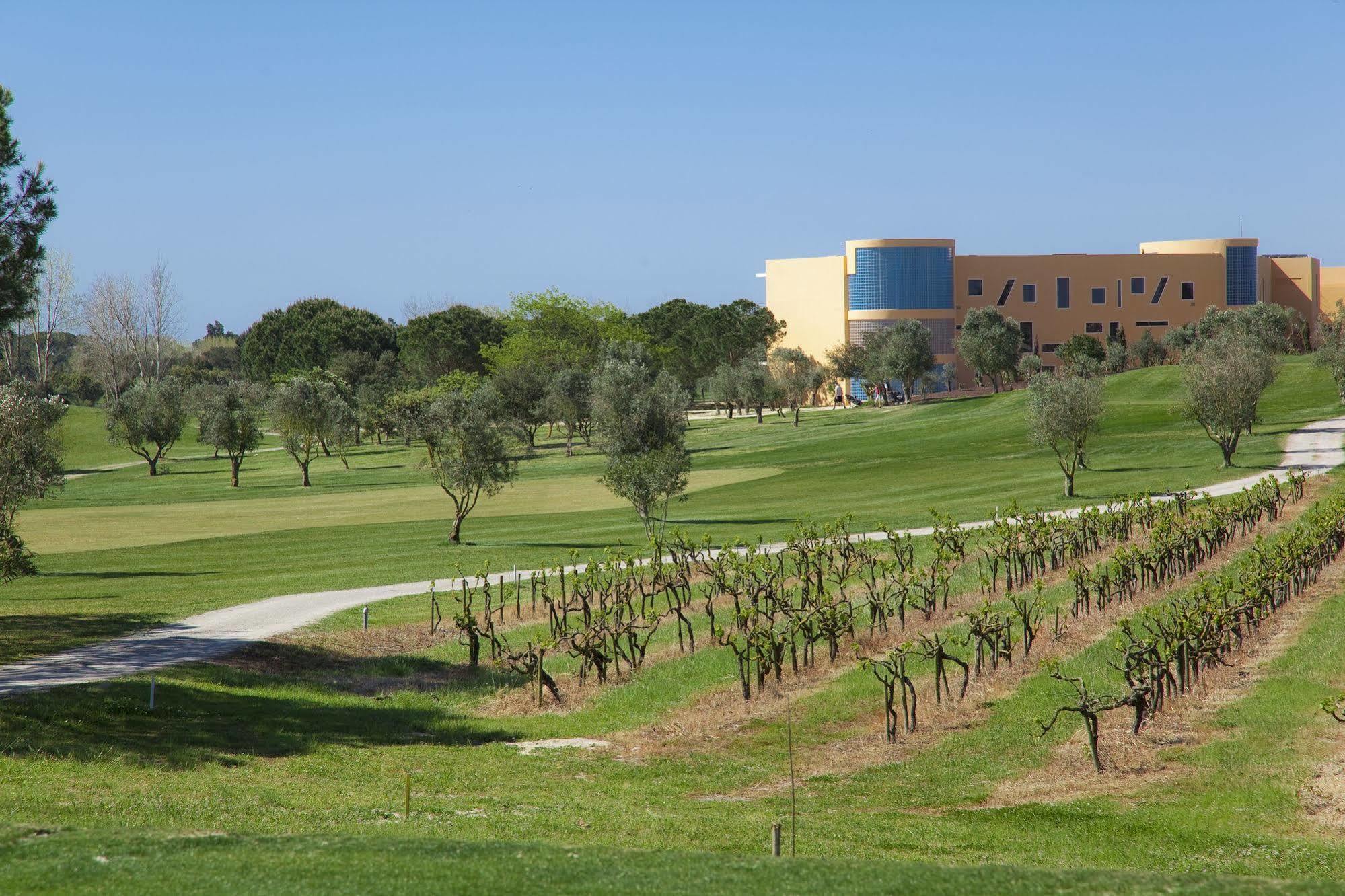 Resort Montado & Golf 4*