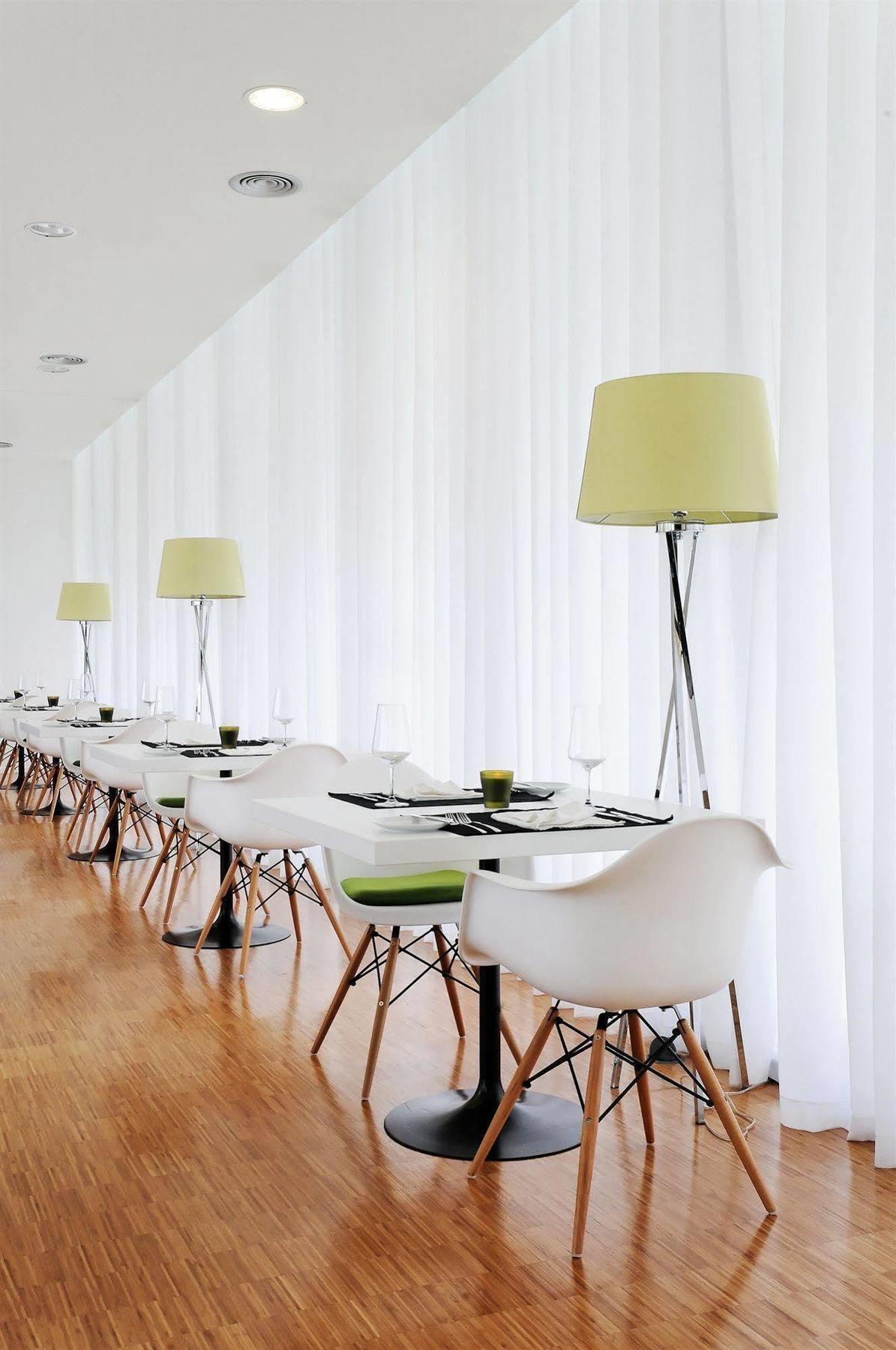 Open Village Sports & Club Hotel Guimaraes