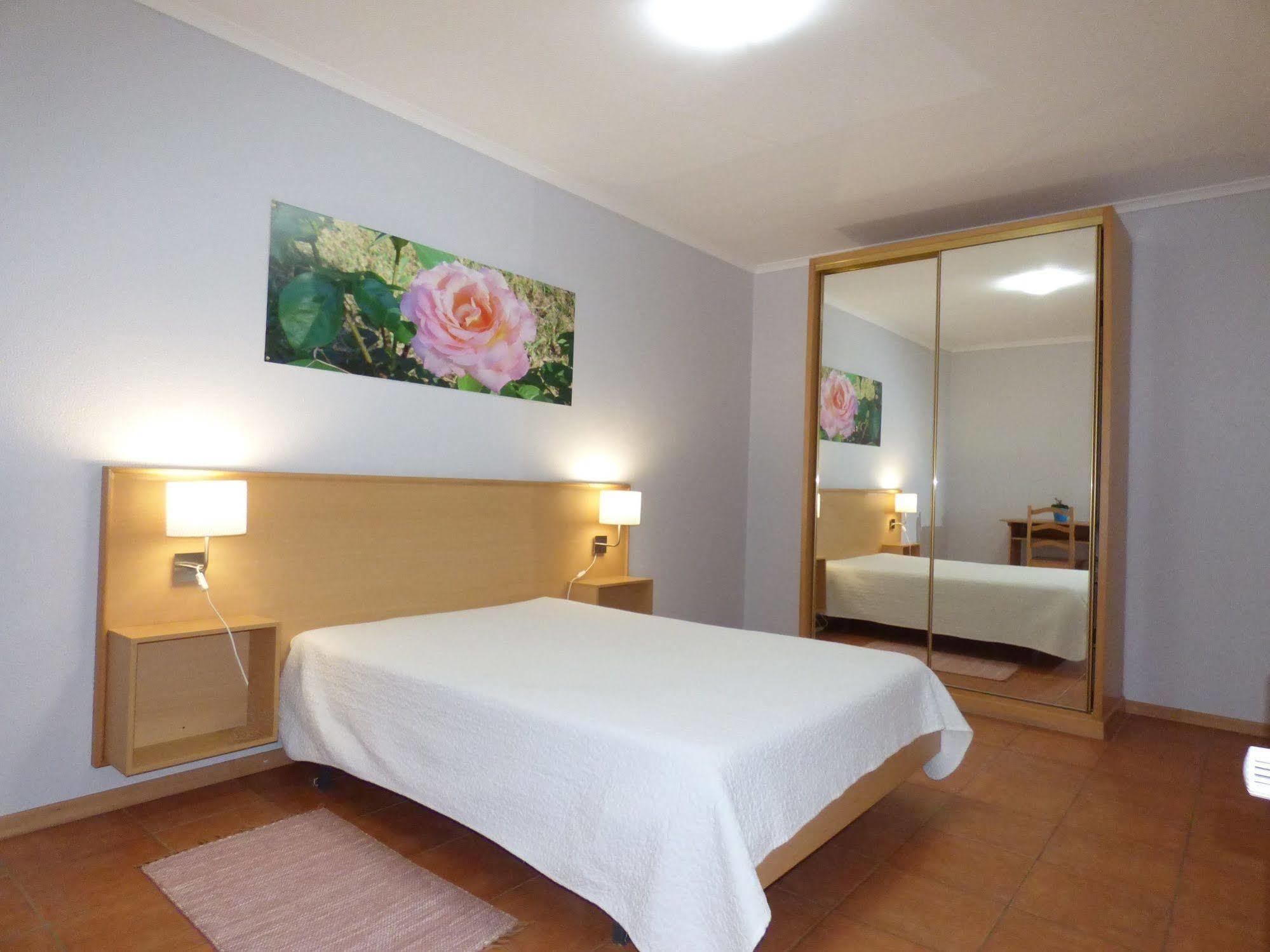 Ohai Outdoor Hotel Nazare