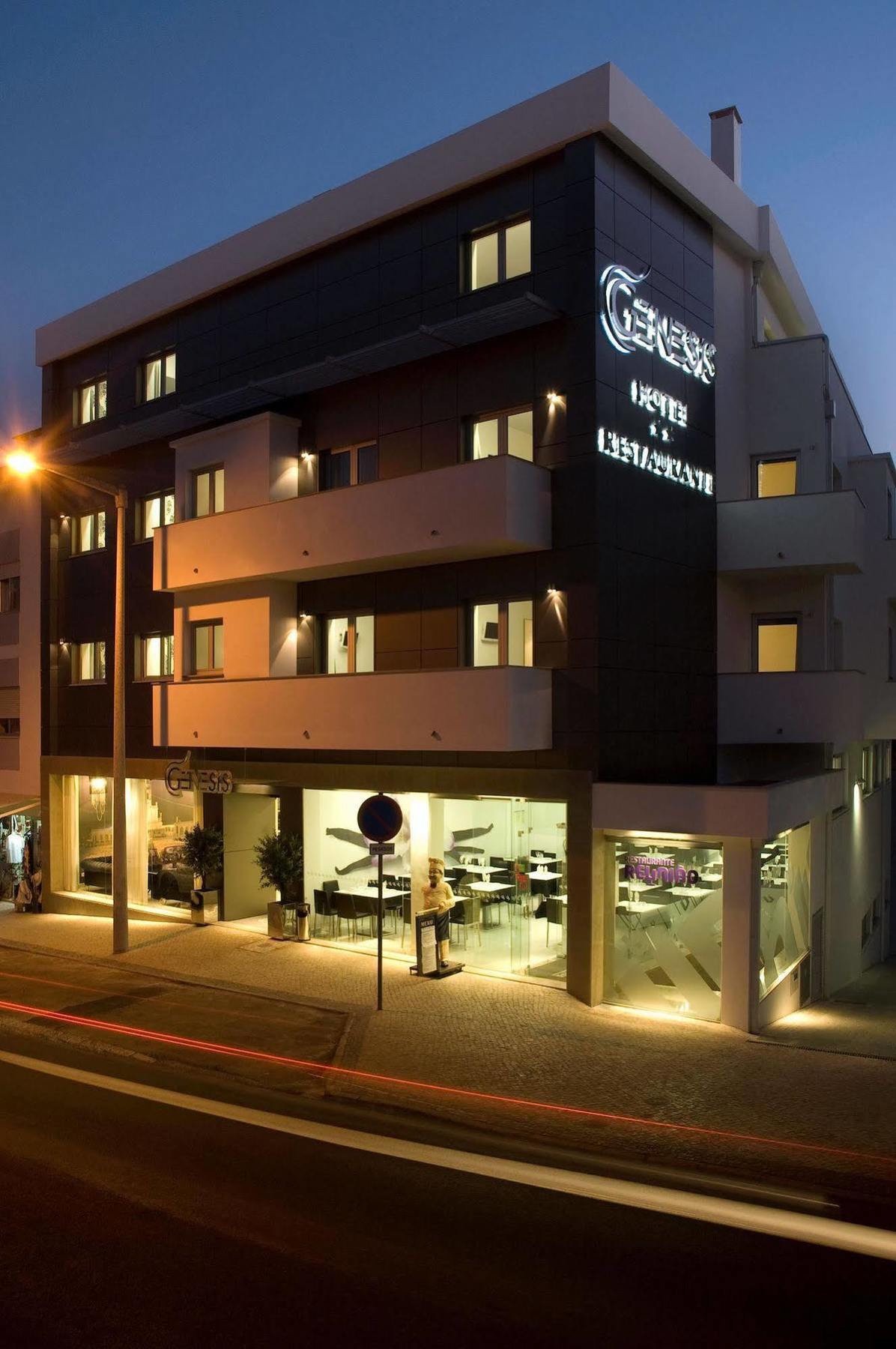 Genesis Hotel 3*