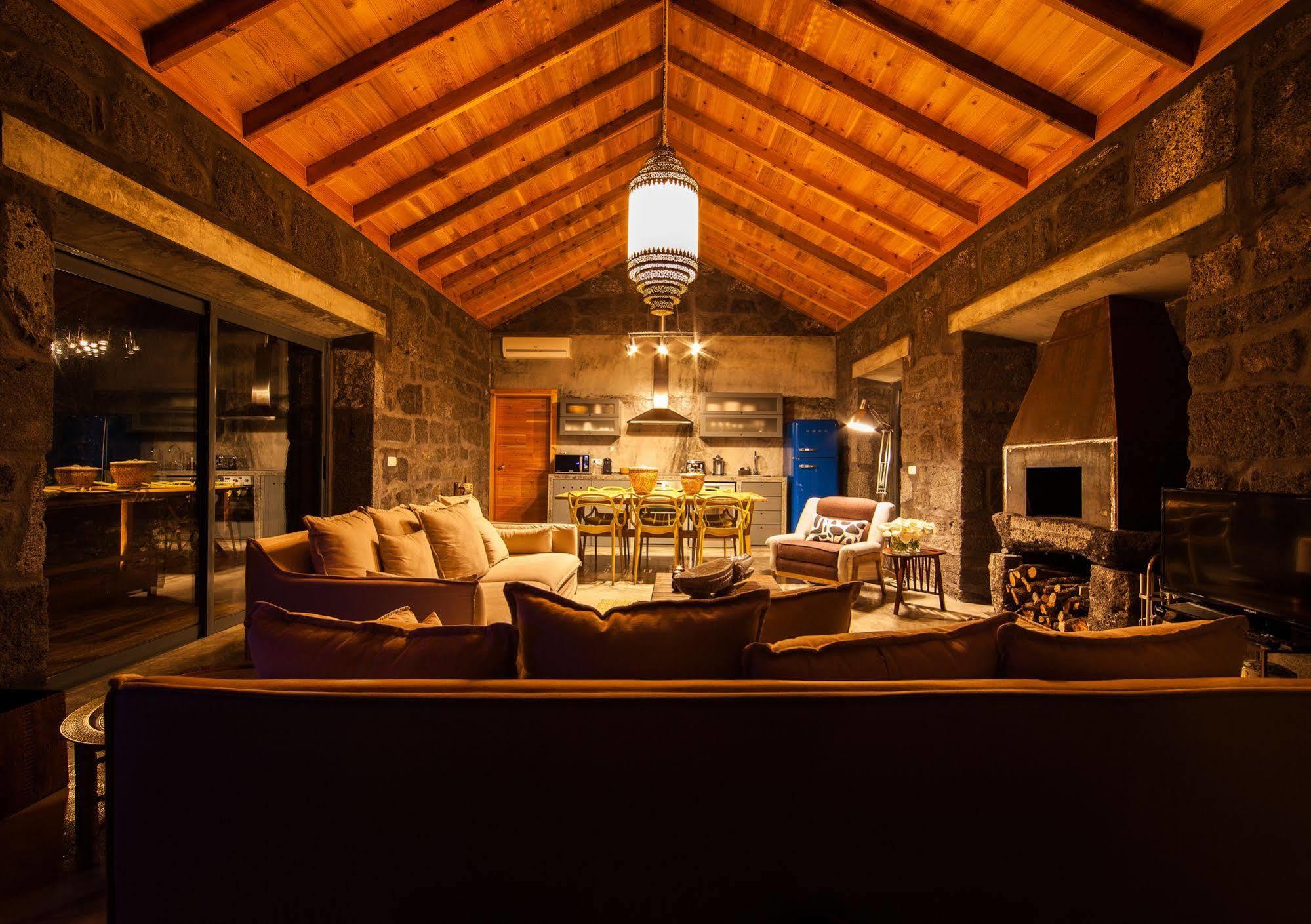 Pocinhobay Bed & Breakfast