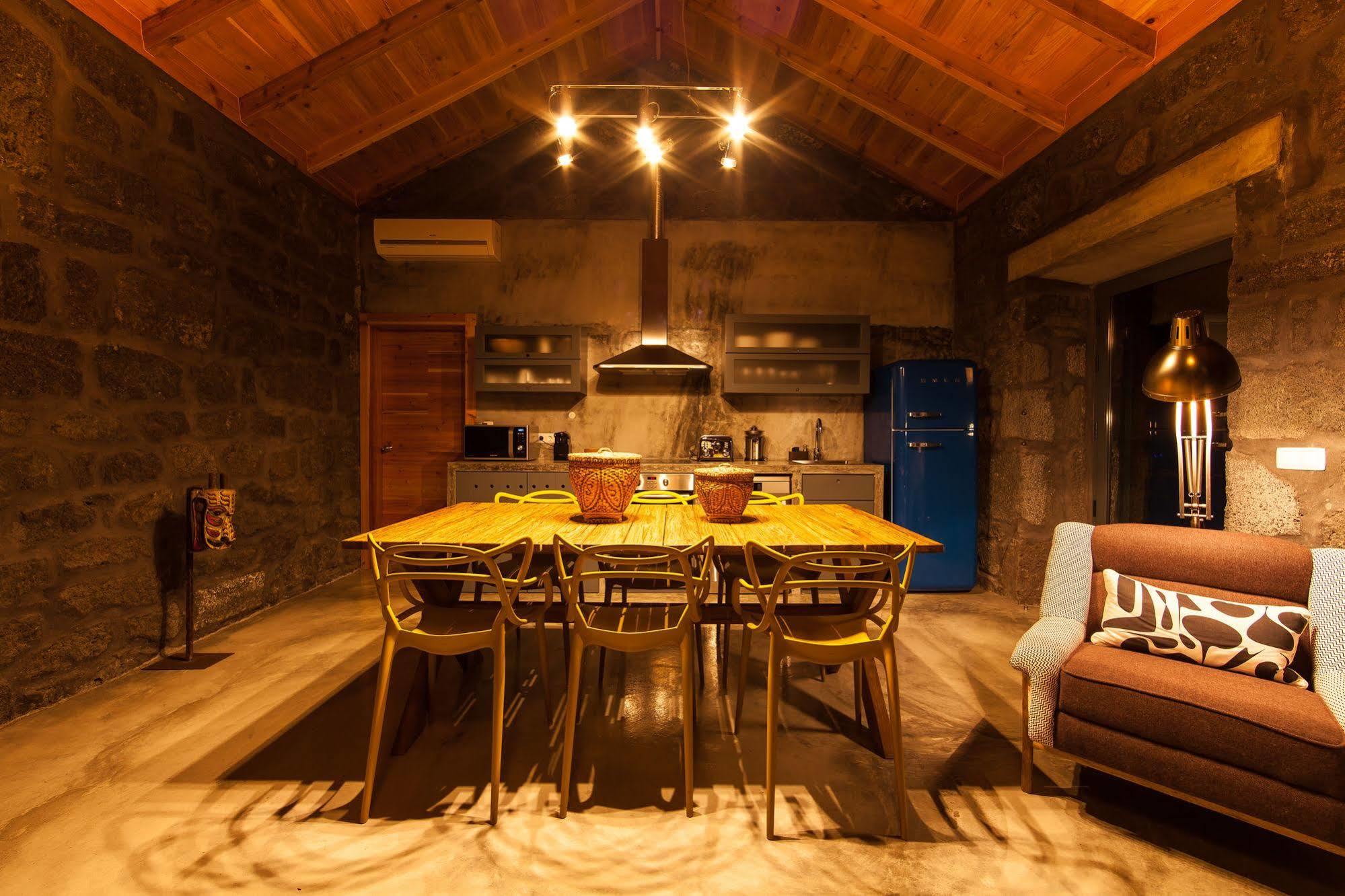 Bed & Breakfast Pocinhobay 4*