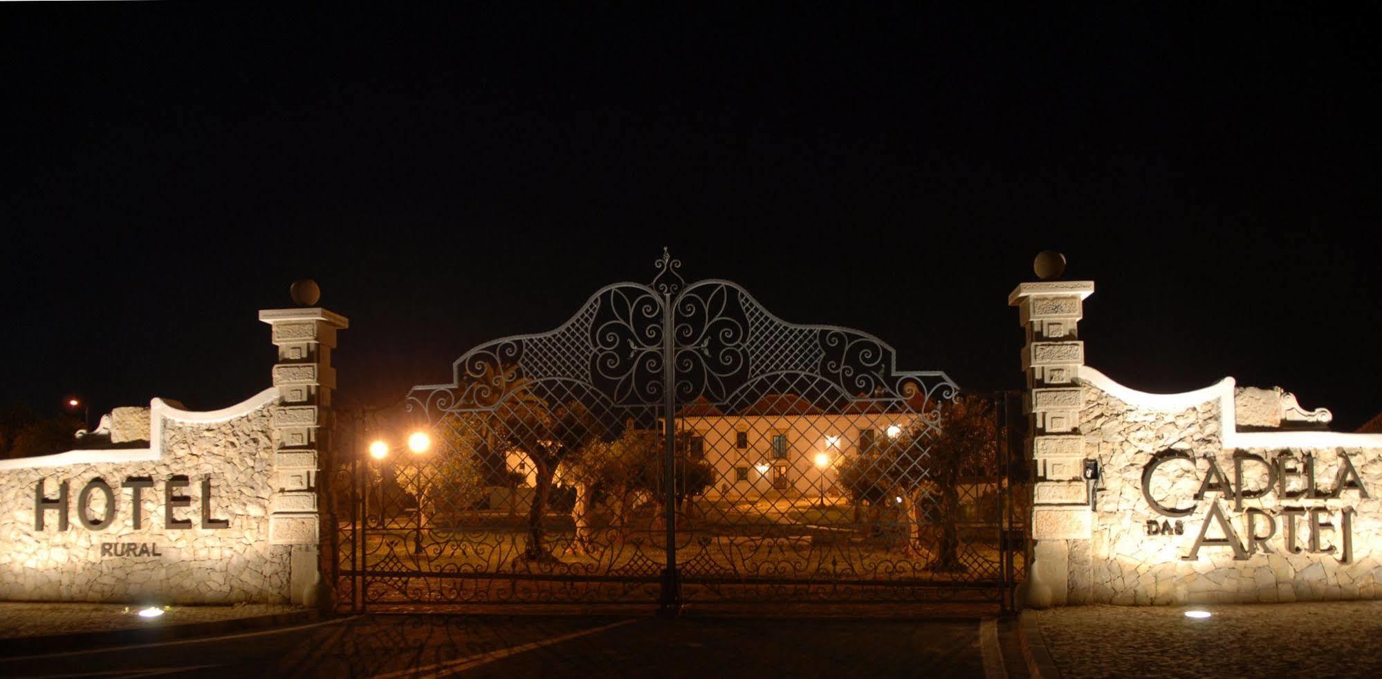 Hotel De Charme Capela Das Artes 4*