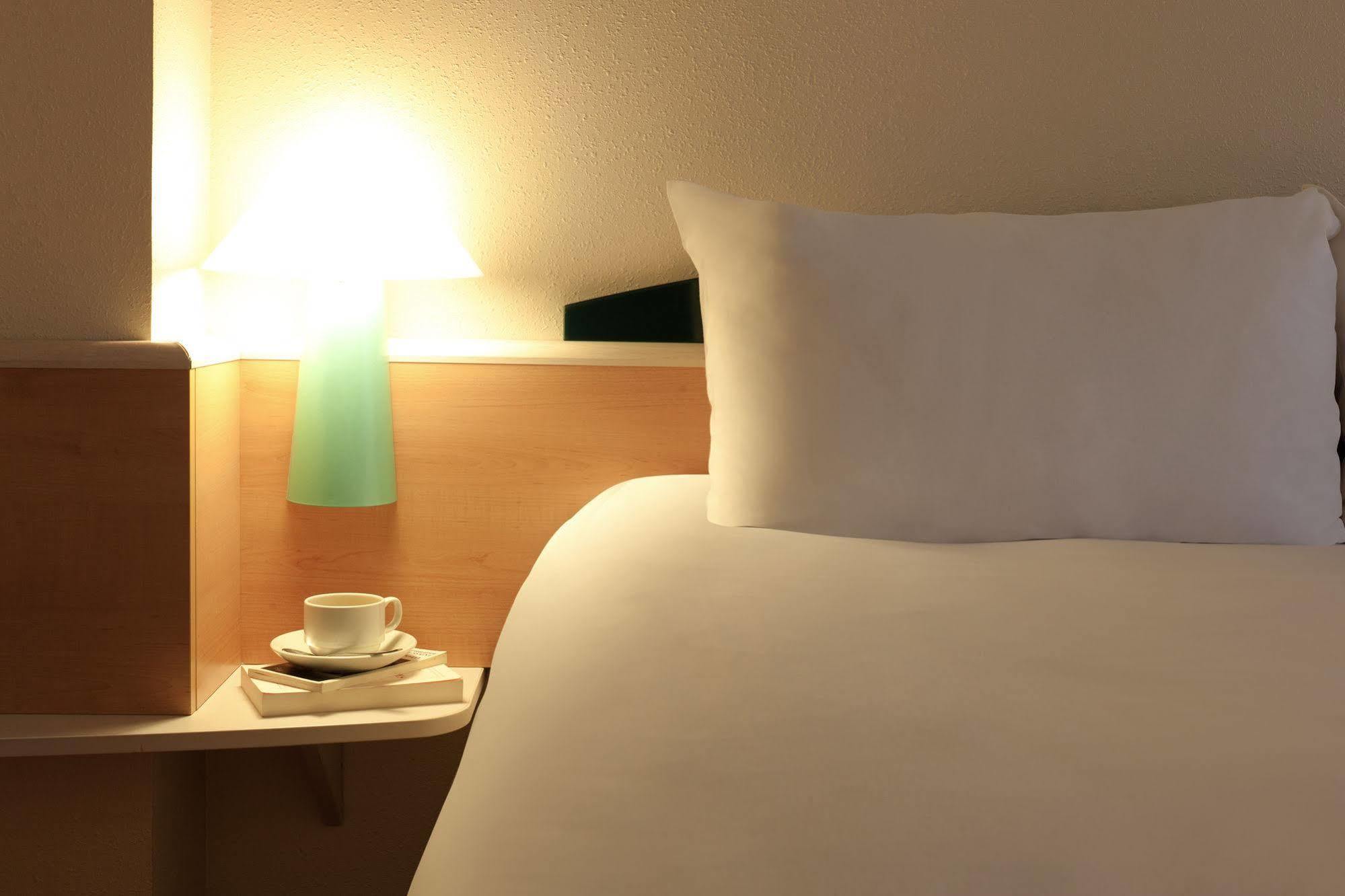 Ibis Porto Sul Europarque 2*