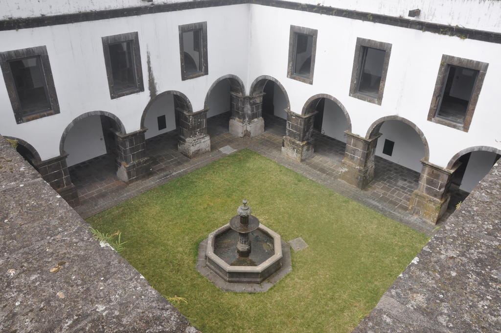 Convento De Sao Francisco Farm stay *
