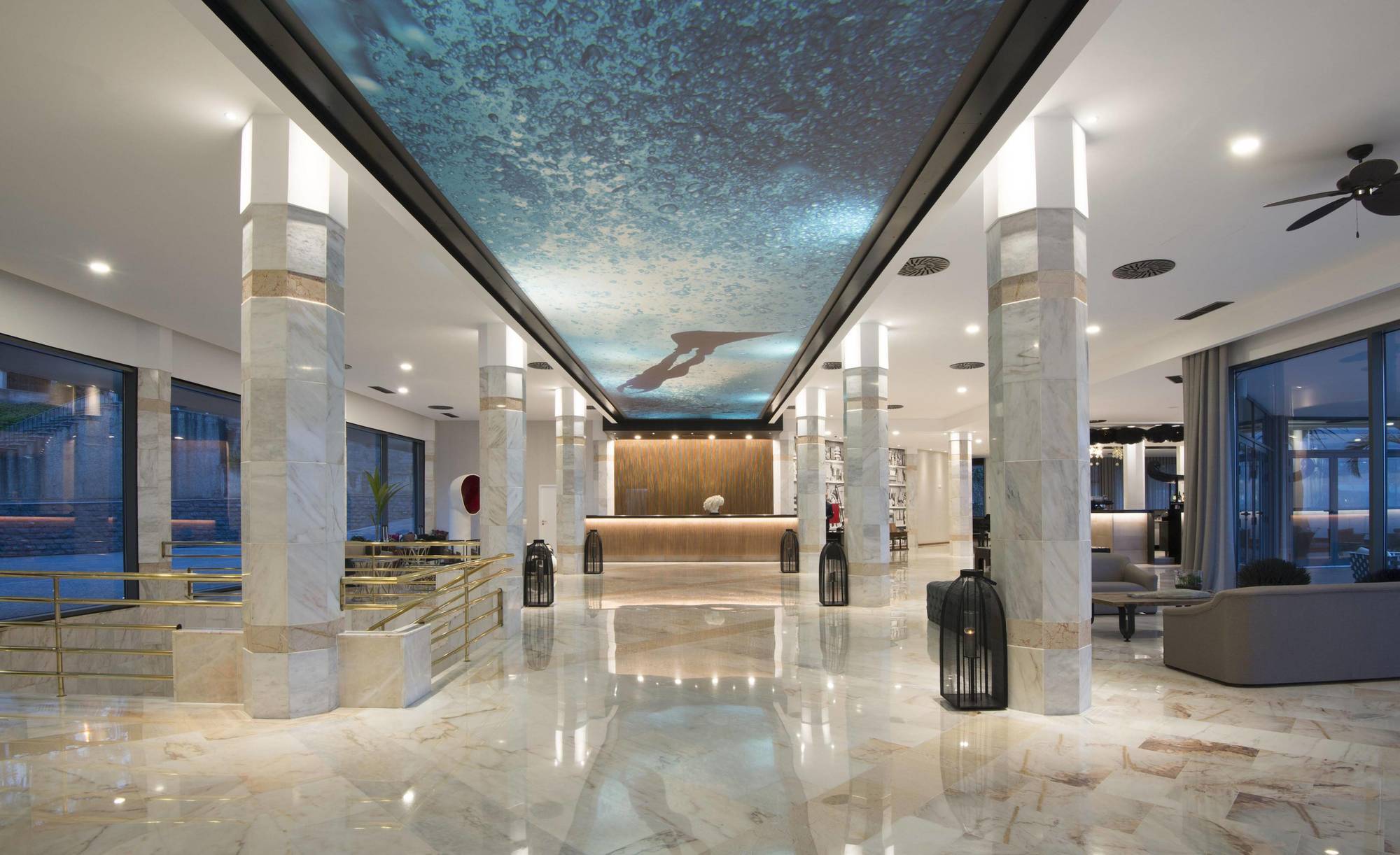 Baia Azul Hotel