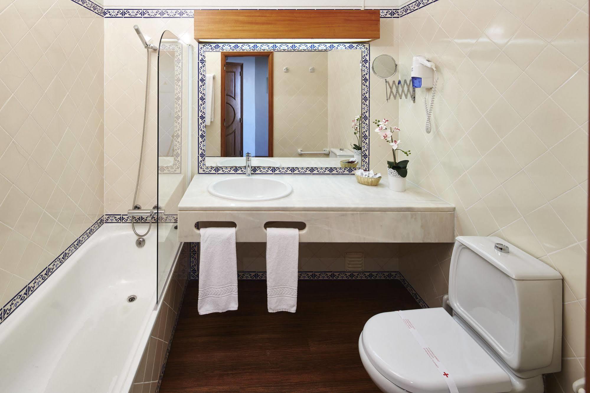 Aparthotel Luna Clube Oceano