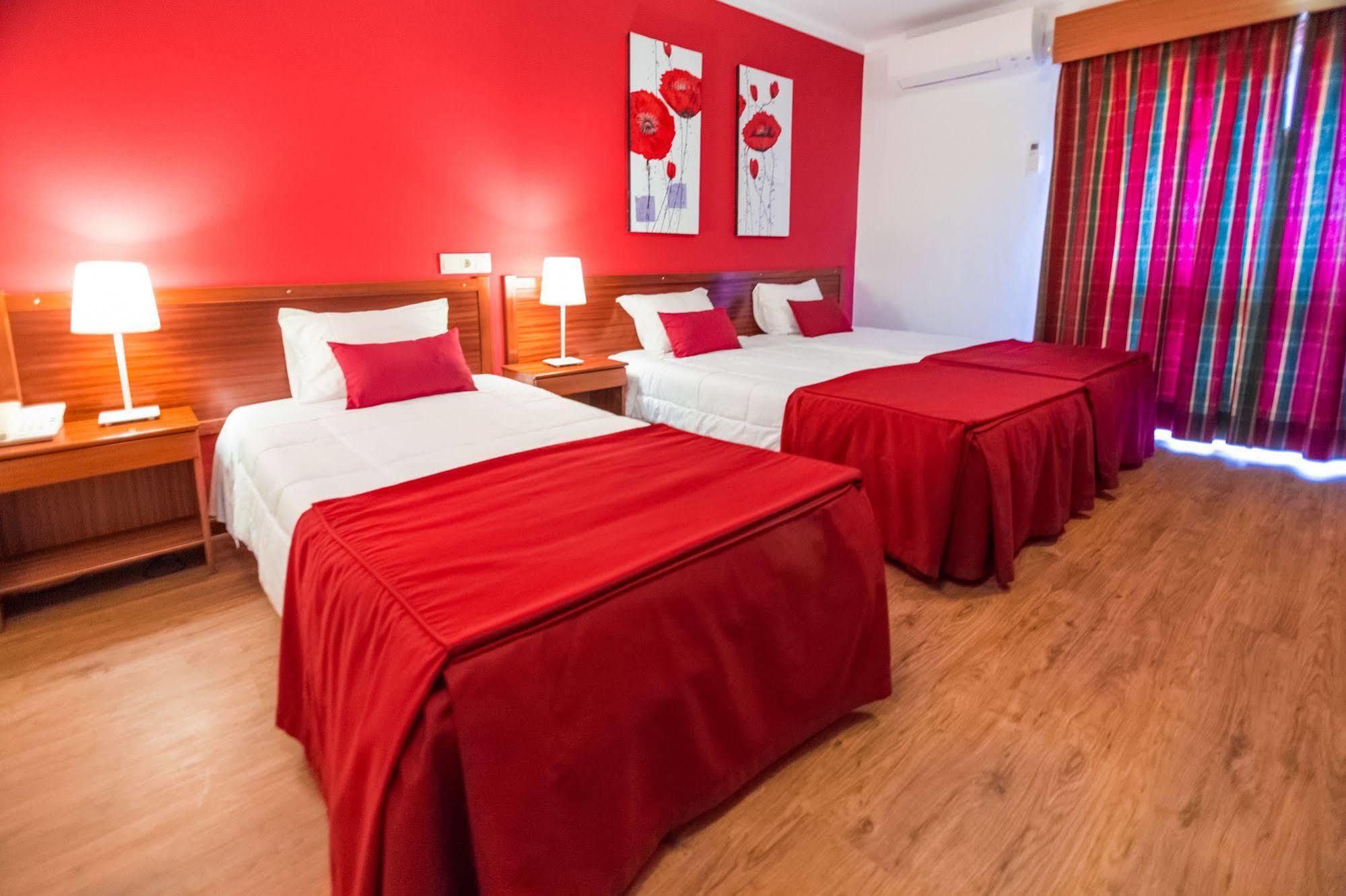 Hotel Cristo Rei - 2*