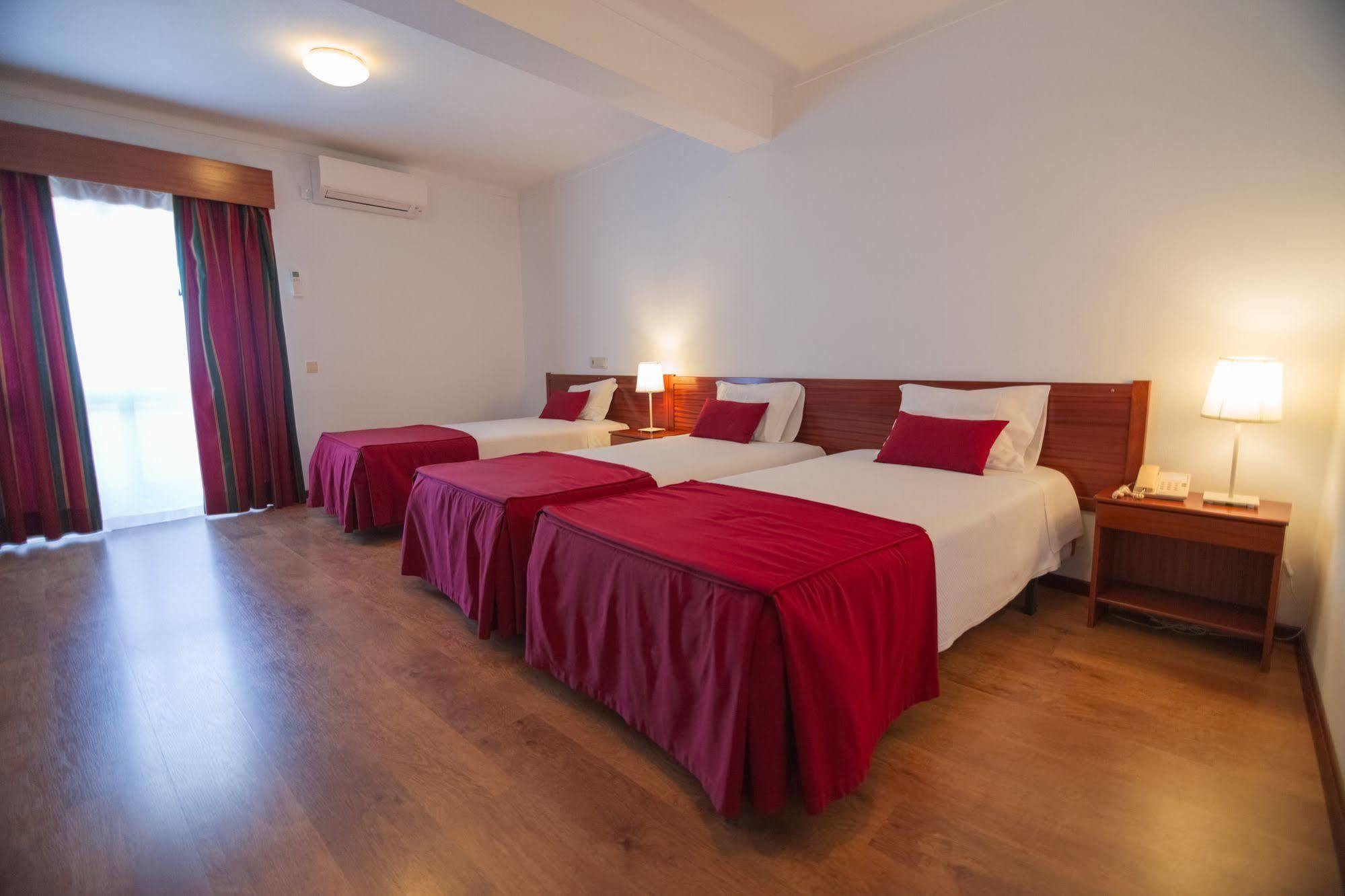 Cristo Rei - Hotel 2*