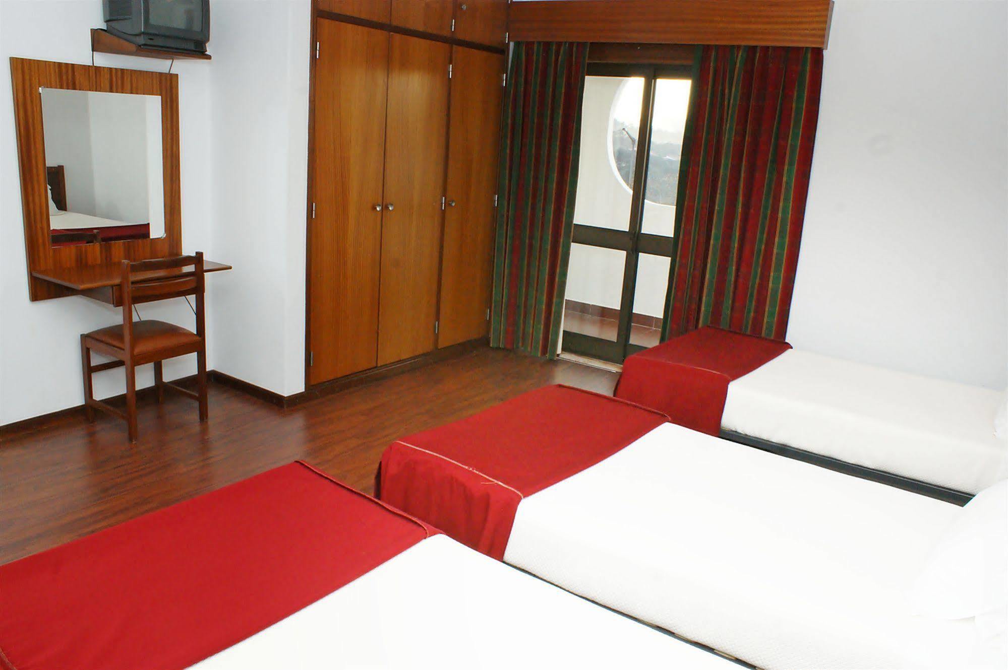 Hotel Cristo Rei - 2*