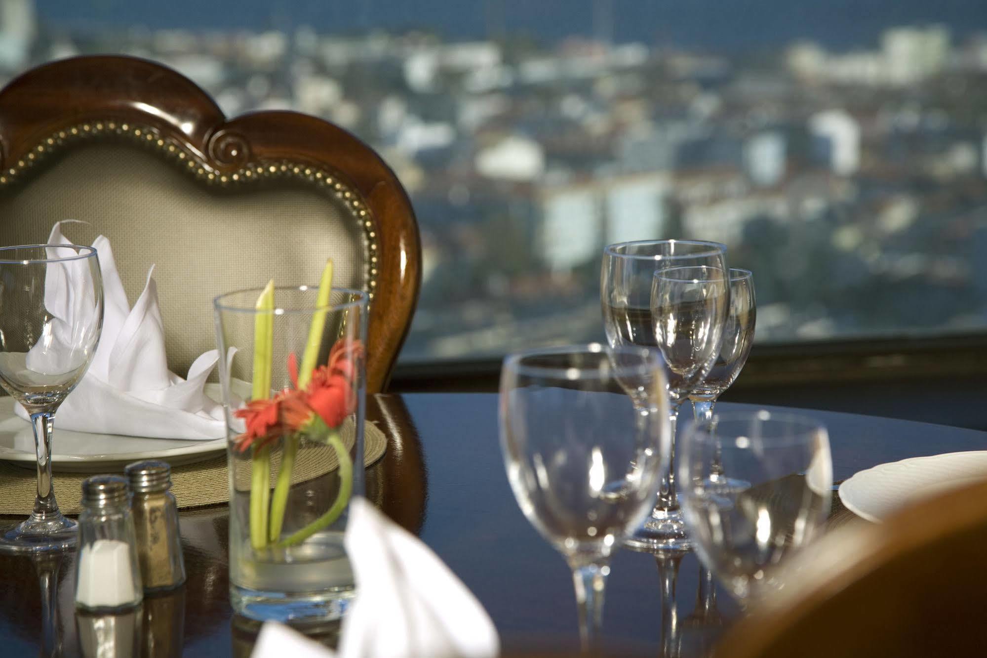 Sado Hotel 4*