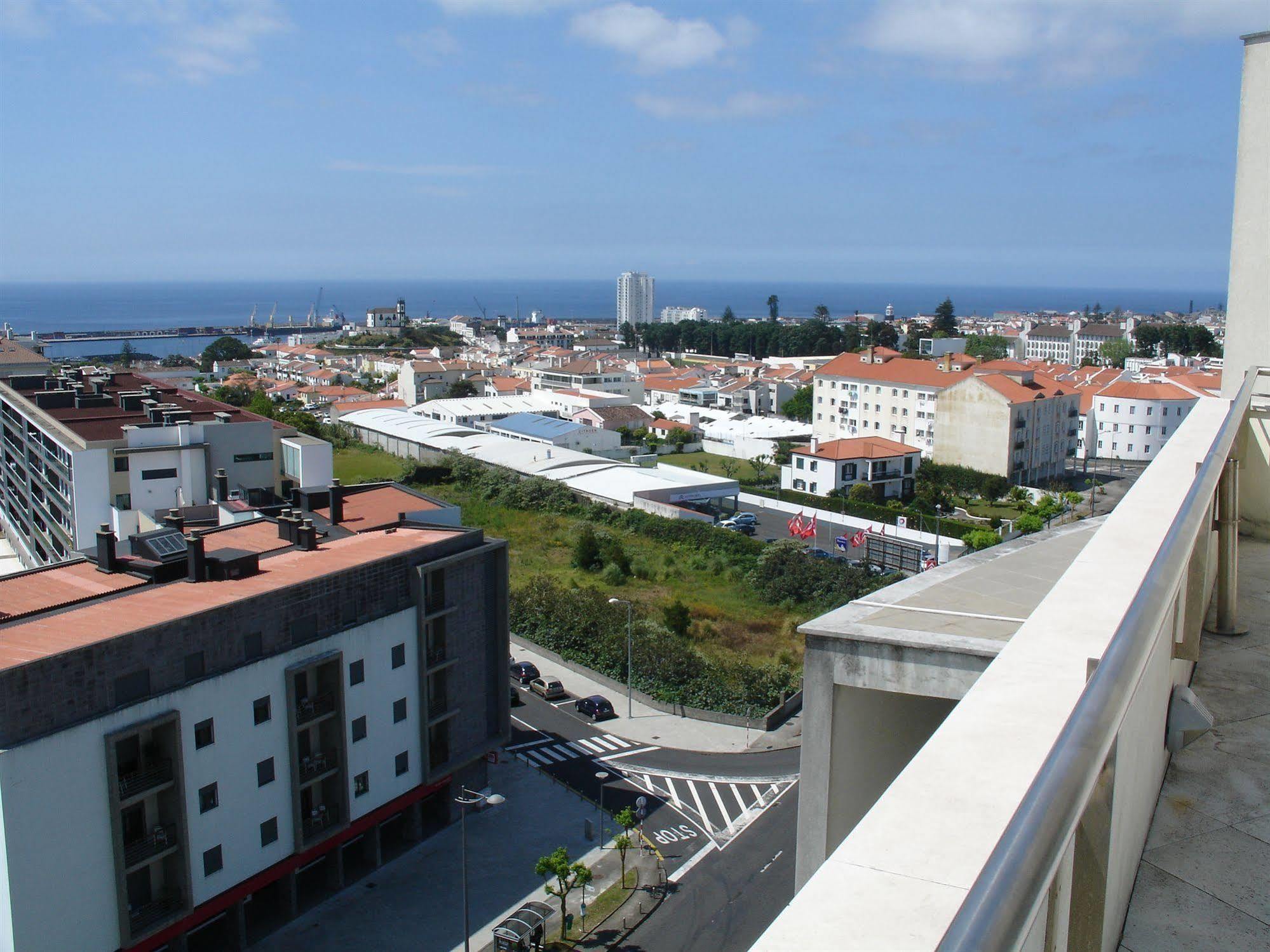 Hotel Vip Executive Azores 4*