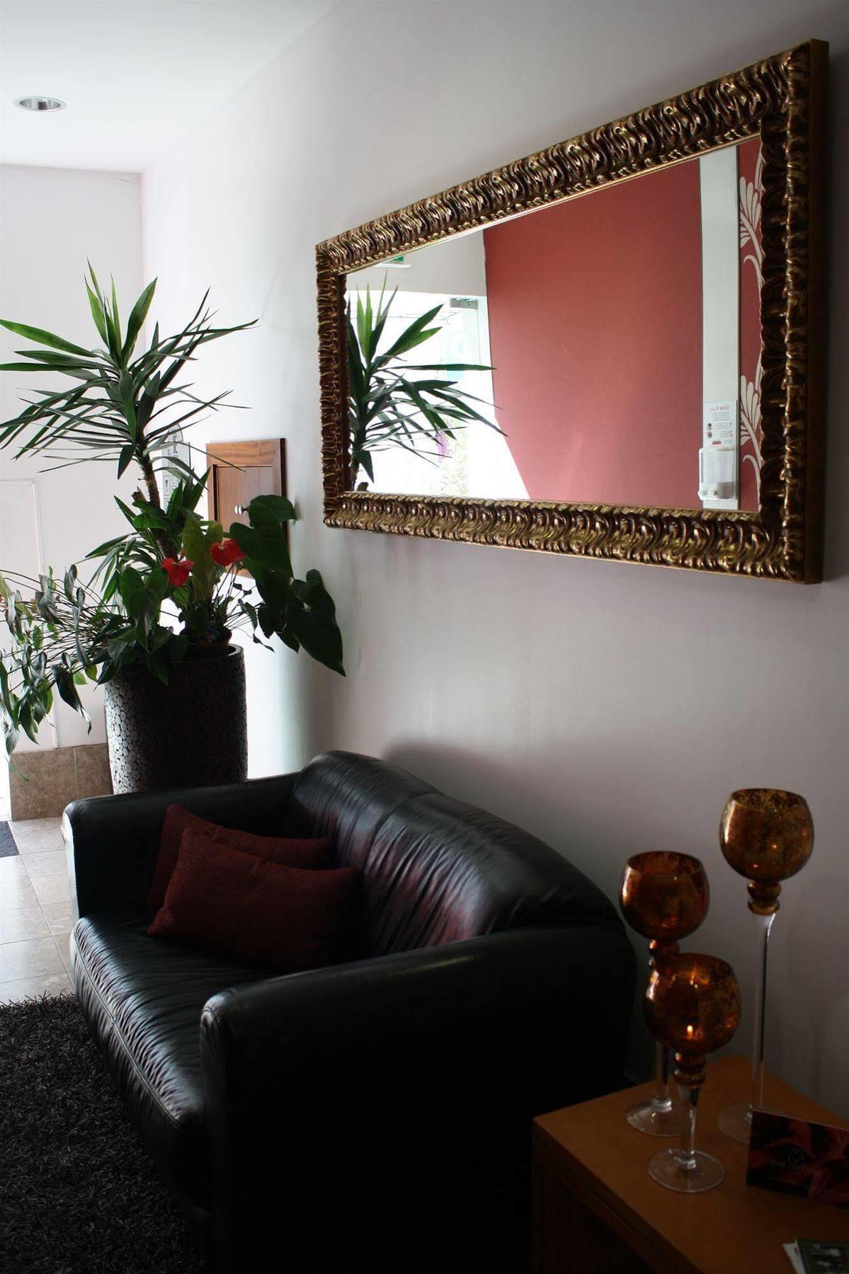 Galeria 2*