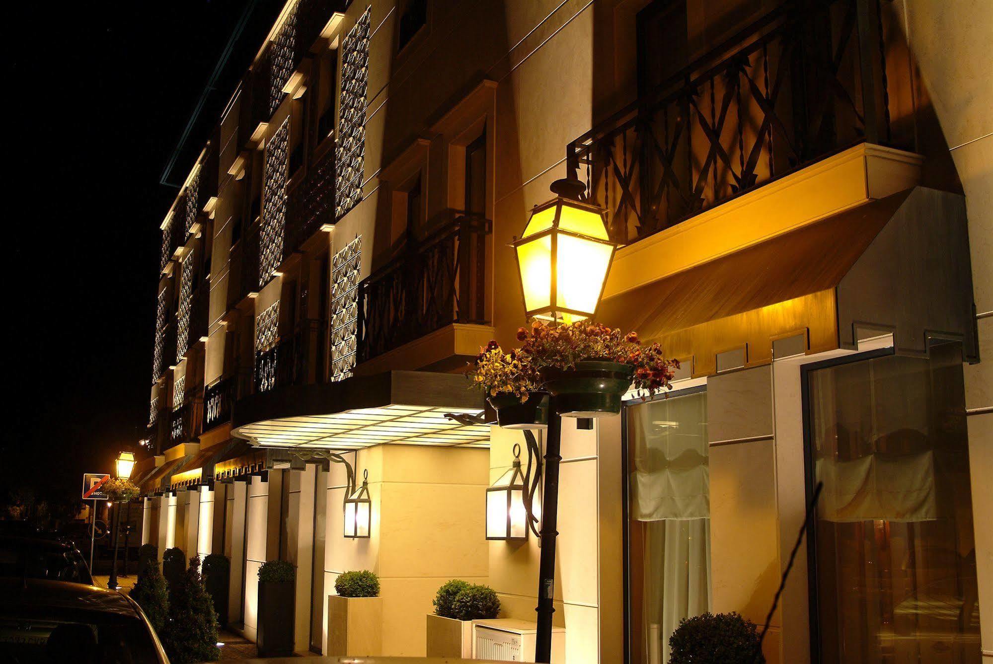 Moliceiro 4*