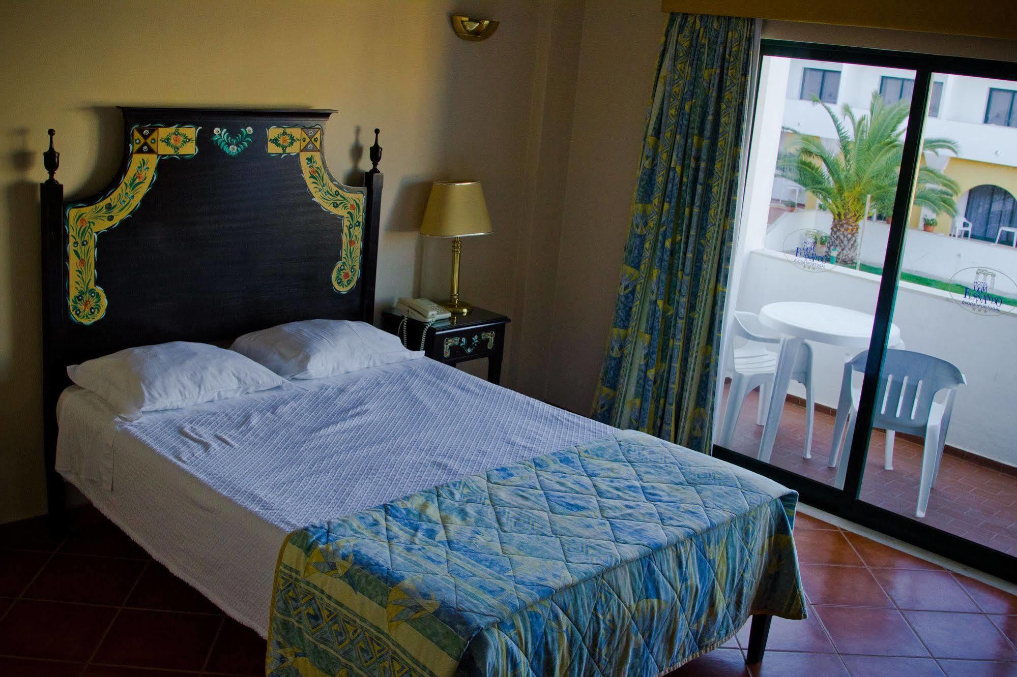 Dom Fernando Hotel Évora