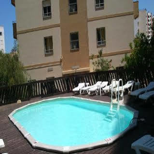 Iate Aparthotel