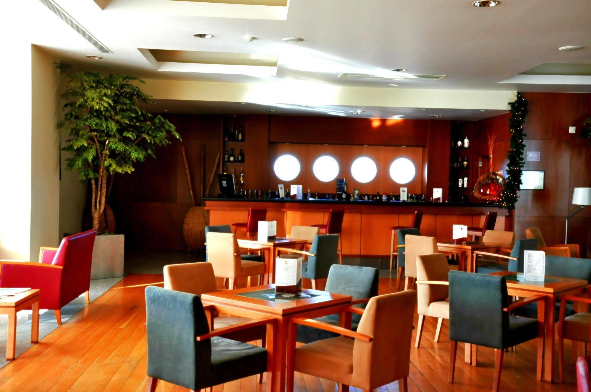 Hotel Versatile 4*