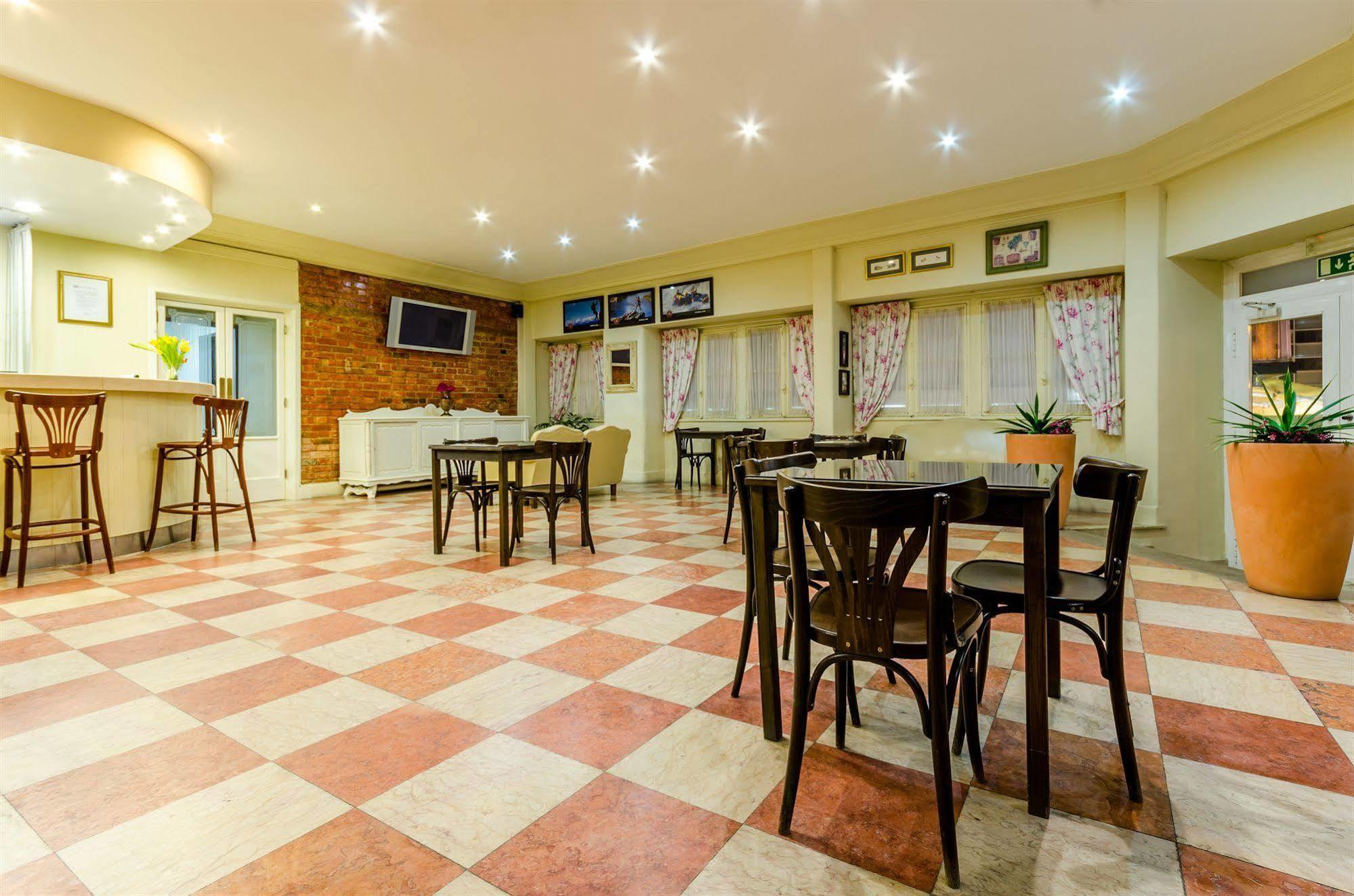 Do Sol Hotel 2*