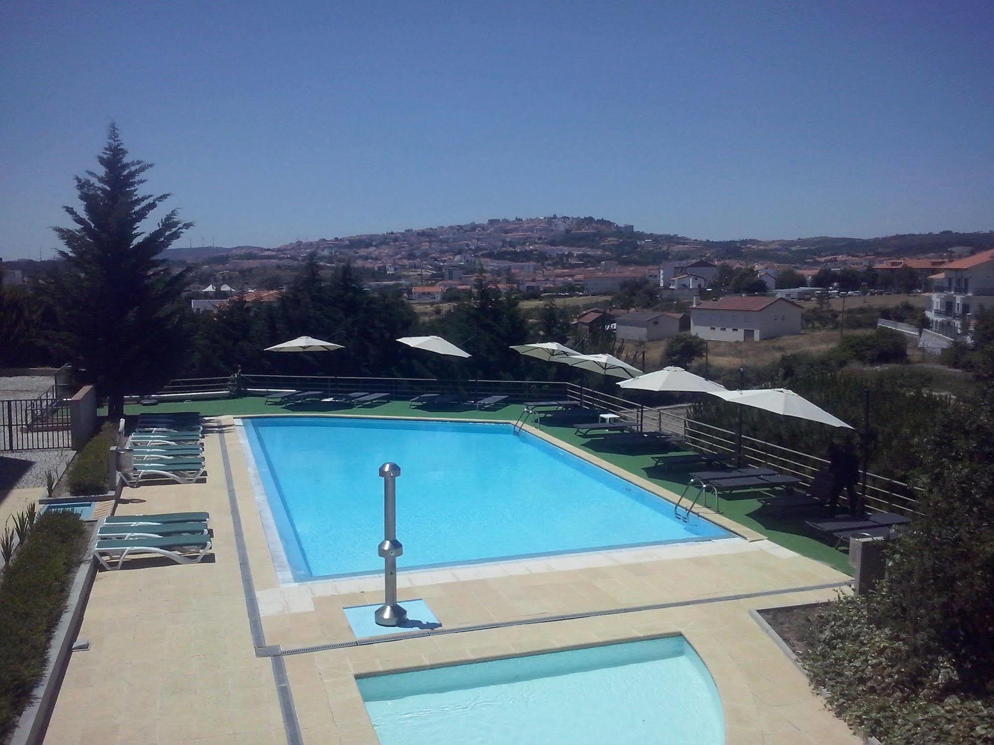 Lusitania Congress & 4*