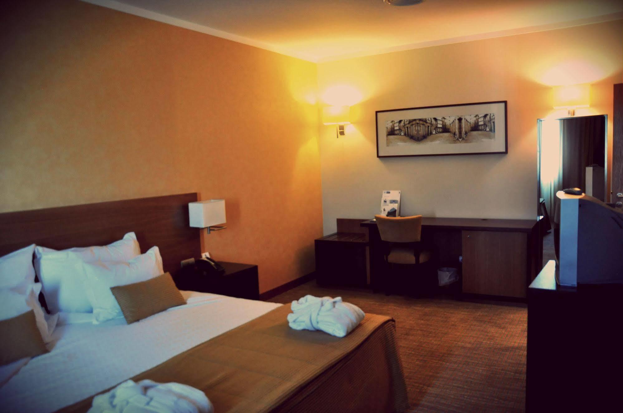 Hotel Lusitania Congress & 4*