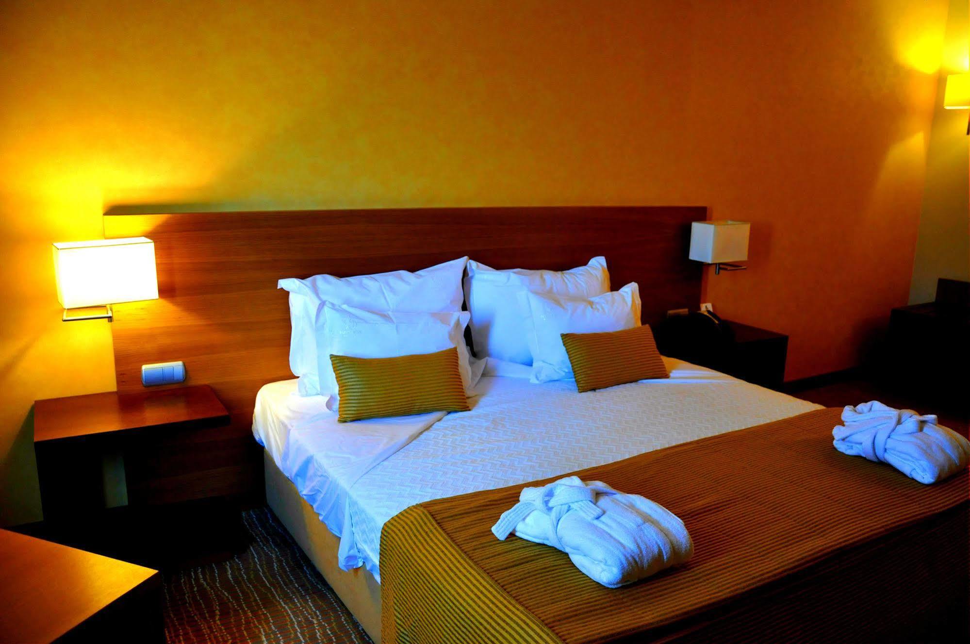 Hotel Lusitania Congress &