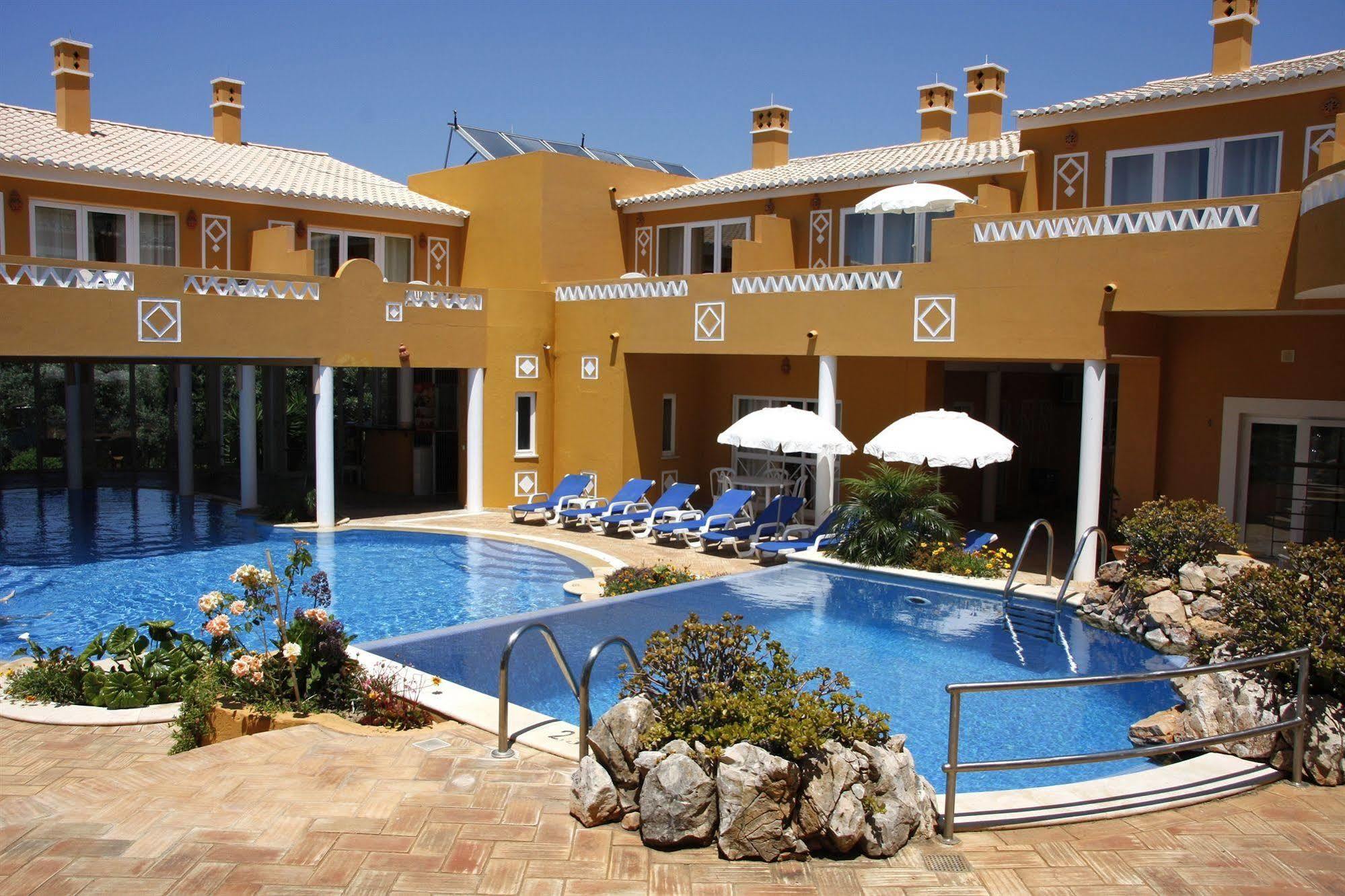 Montinho De Ouro Hotel 3*