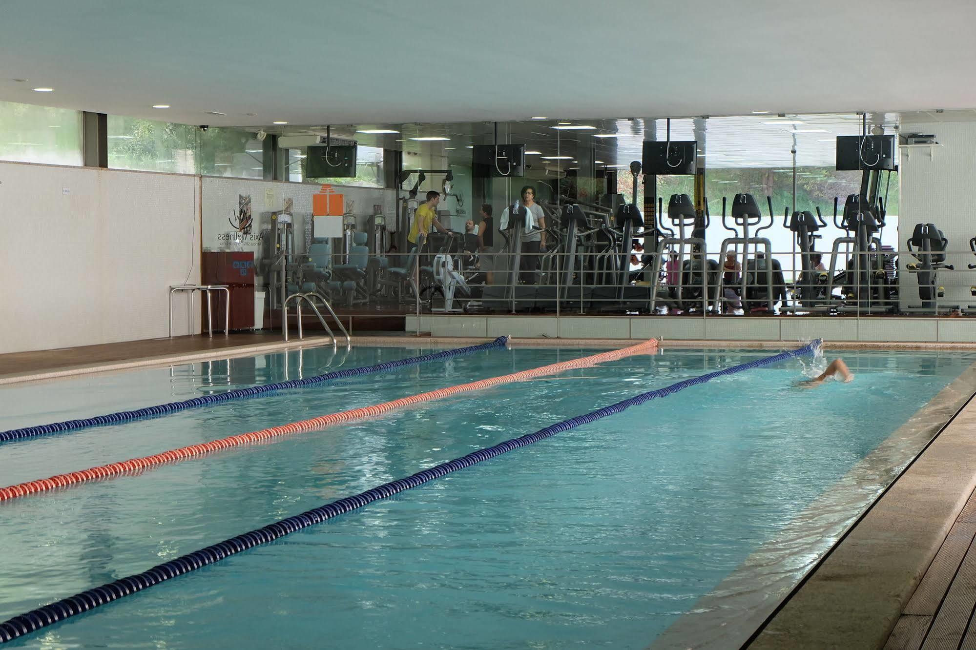 Axis Golf Hotel