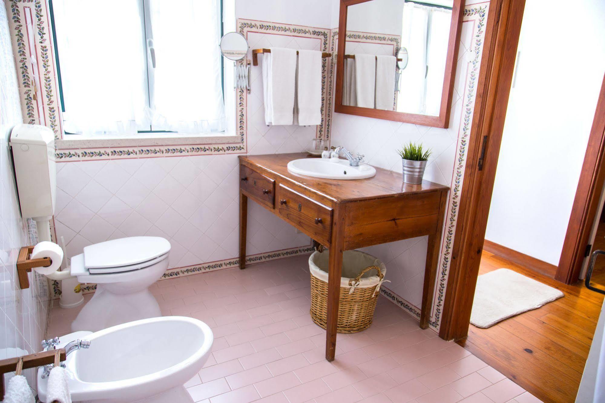 Farm stay Quinta Da Alcaidaria Mor