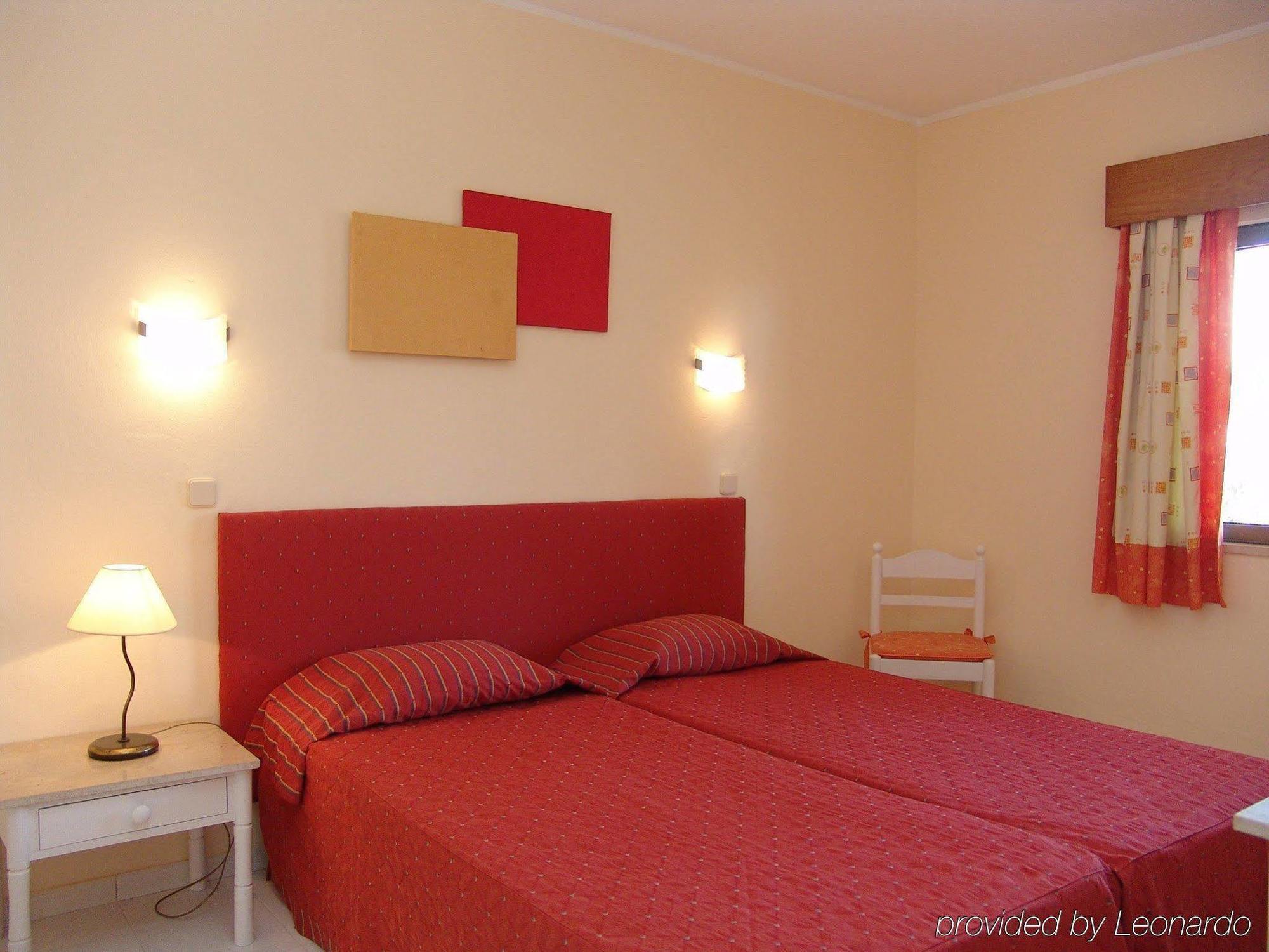 Aparthotel Cheerfulway Valmangude Jardim Albufeira
